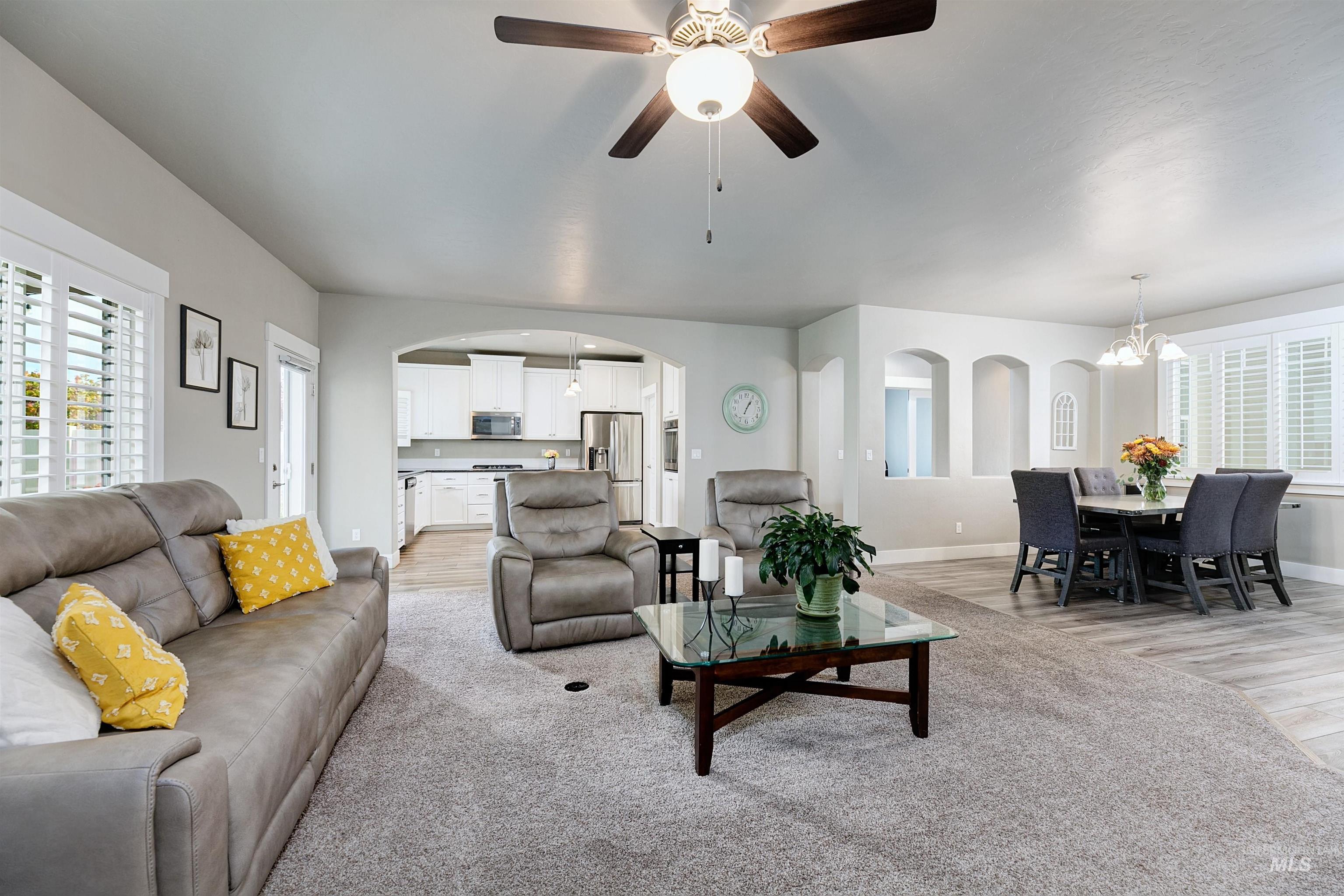 5286 W Torana Dr., Meridian, Idaho 83646, 3 Bedrooms, 2 Bathrooms, Residential For Sale, Price $699,000, 98966009