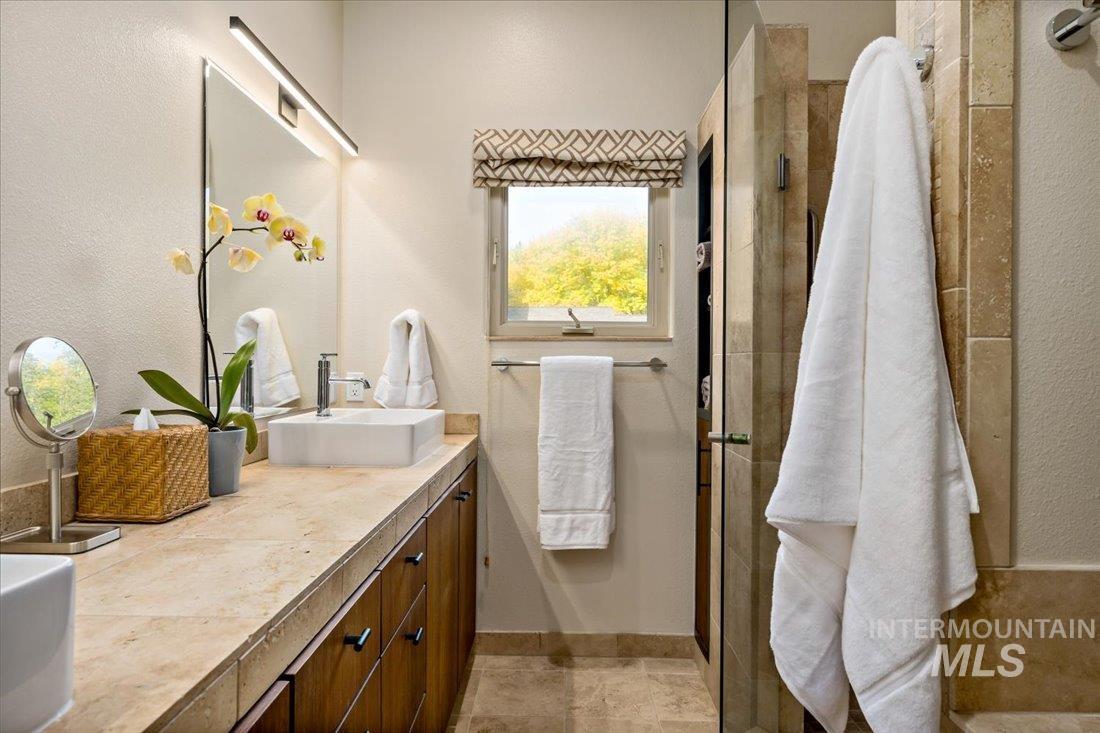 834 E Riverpark Lane, Boise, Idaho 83706, 2 Bedrooms, 3 Bathrooms, Residential For Sale, Price $600,000, 98966016