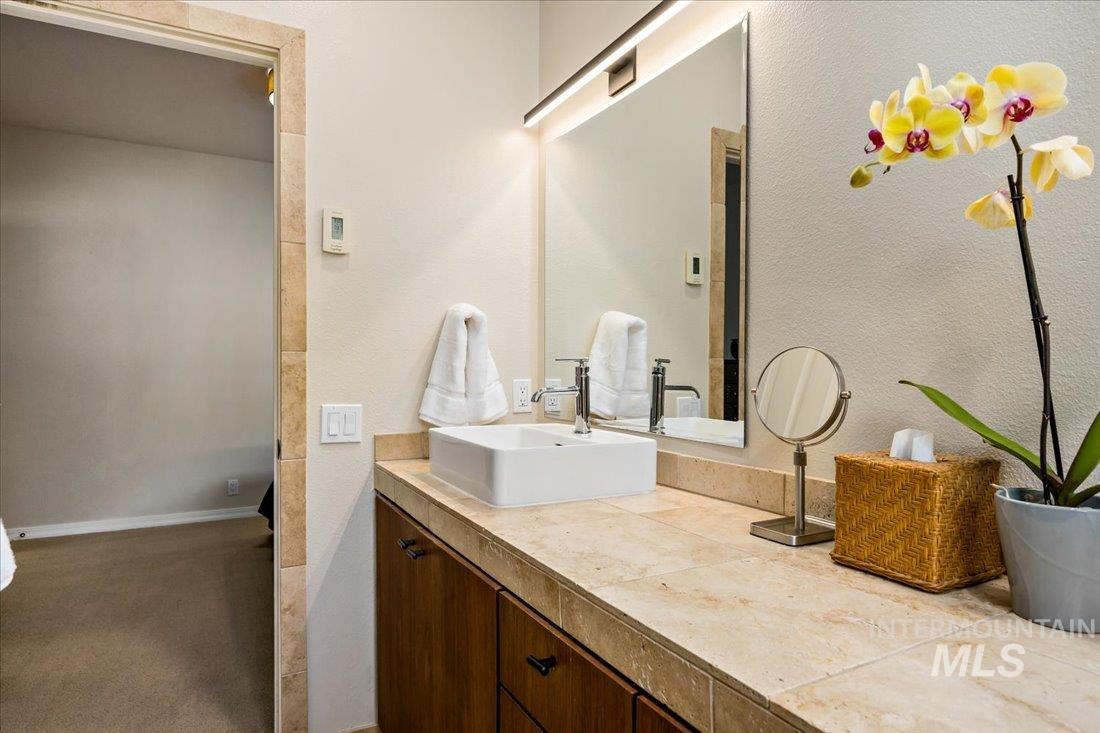 834 E Riverpark Lane, Boise, Idaho 83706, 2 Bedrooms, 3 Bathrooms, Residential For Sale, Price $600,000, 98966016