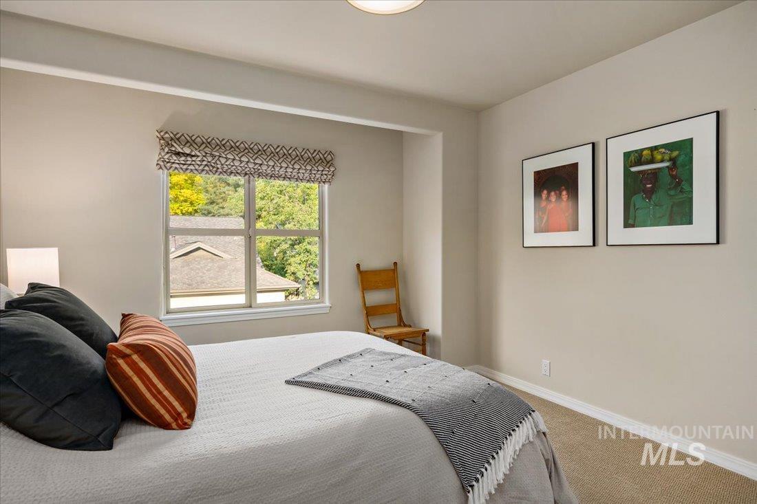 834 E Riverpark Lane, Boise, Idaho 83706, 2 Bedrooms, 3 Bathrooms, Residential For Sale, Price $600,000, 98966016