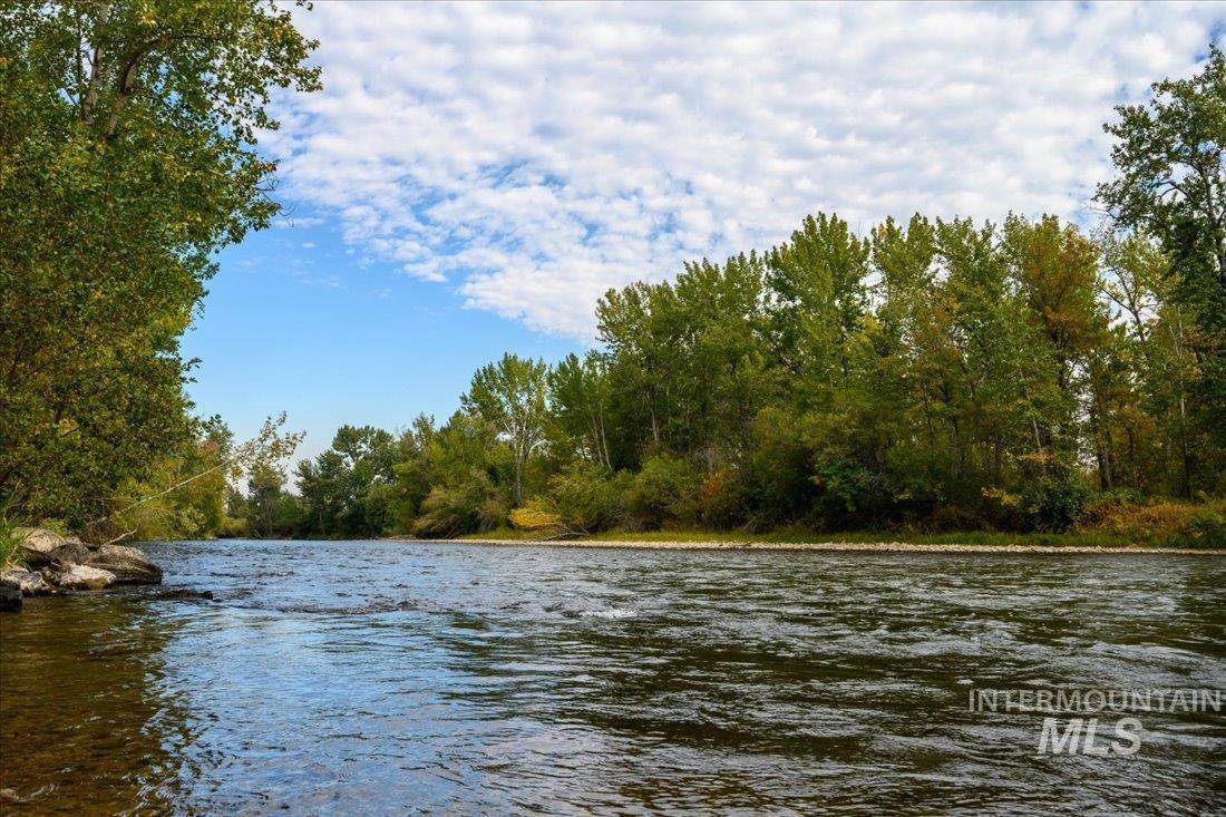 834 E Riverpark Lane, Boise, Idaho 83706, 2 Bedrooms, 3 Bathrooms, Residential For Sale, Price $600,000, 98966016