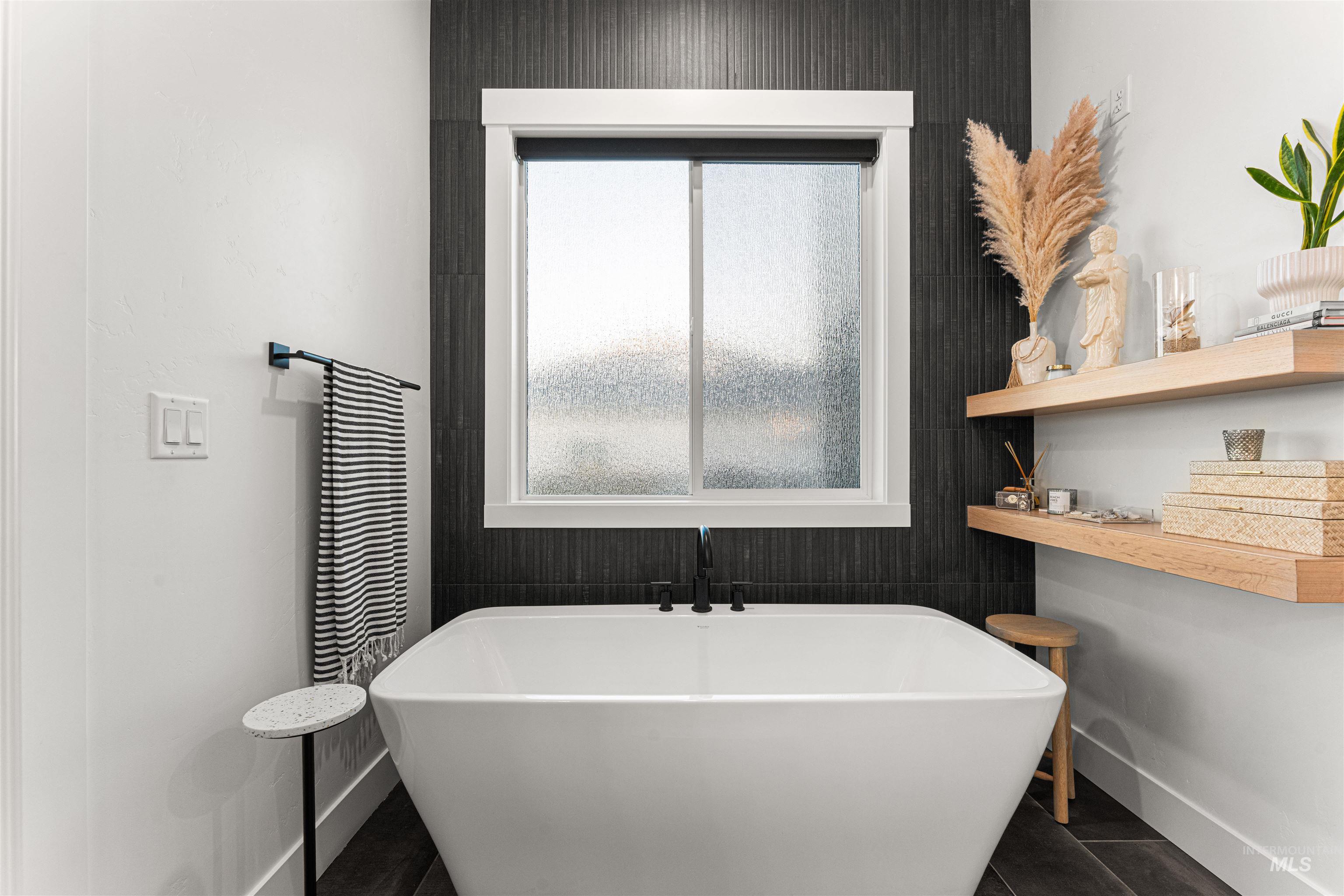 1631 W Kamet Ct., Nampa, Idaho 83686, 4 Bedrooms, 3.5 Bathrooms, Residential For Sale, Price $1,600,000, 98966018