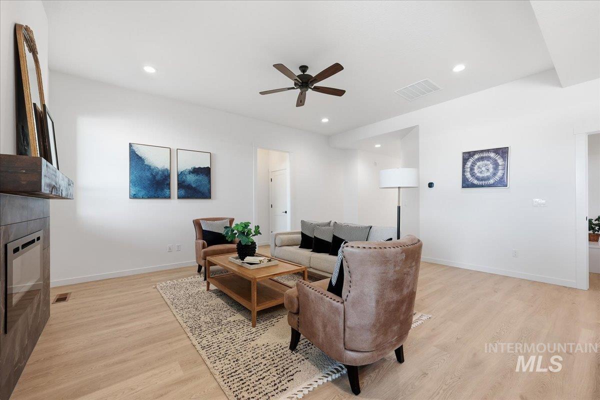 1748 Kayak Rd, Emmett, Idaho 83617, 3 Bedrooms, 2 Bathrooms, Residential For Sale, Price $489,900, 98966022