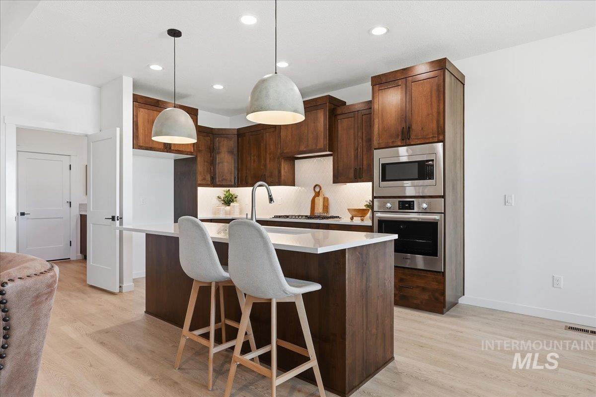 1748 Kayak Rd, Emmett, Idaho 83617, 3 Bedrooms, 2 Bathrooms, Residential For Sale, Price $489,900, 98966022