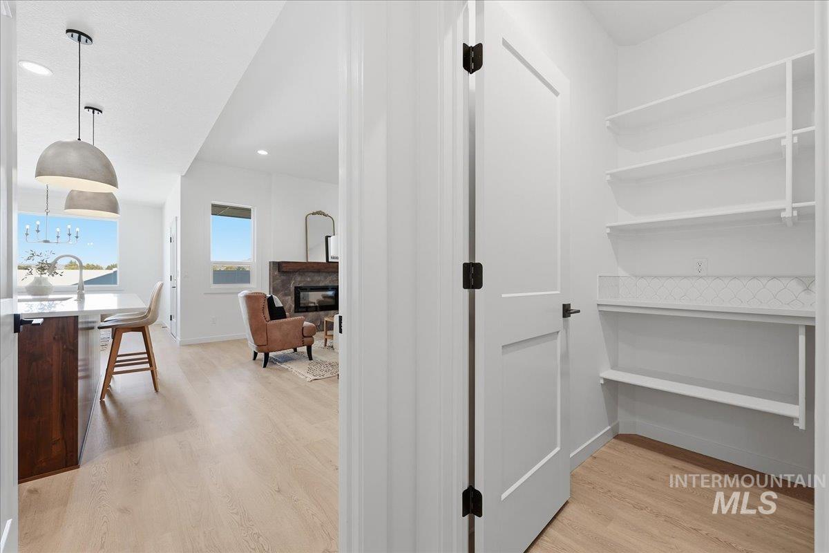 1748 Kayak Rd, Emmett, Idaho 83617, 3 Bedrooms, 2 Bathrooms, Residential For Sale, Price $489,900, 98966022