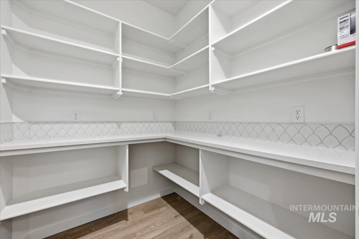 1748 Kayak Rd, Emmett, Idaho 83617, 3 Bedrooms, 2 Bathrooms, Residential For Sale, Price $489,900, 98966022