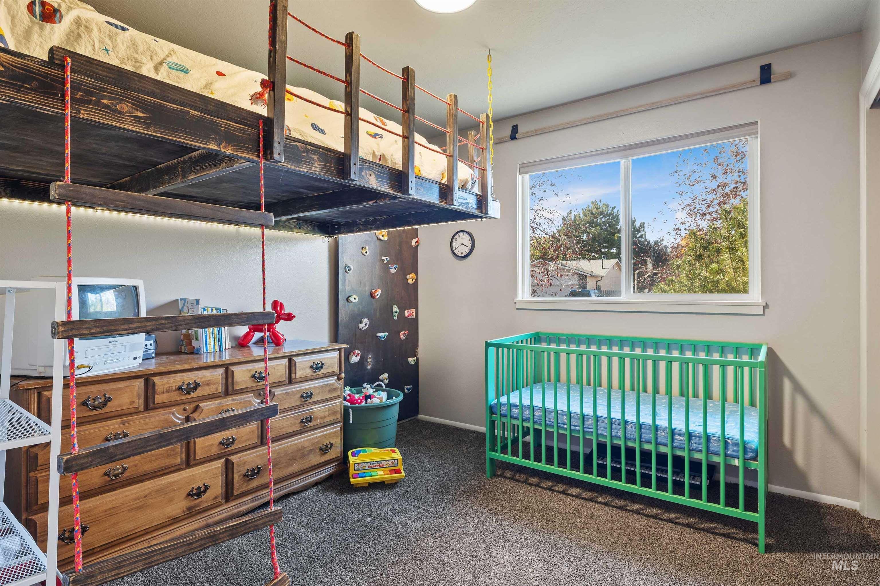 1234 Parkview Dr., Twin Falls, Idaho 83301, 3 Bedrooms, 1 Bathroom, Residential For Sale, Price $305,000, 98966023