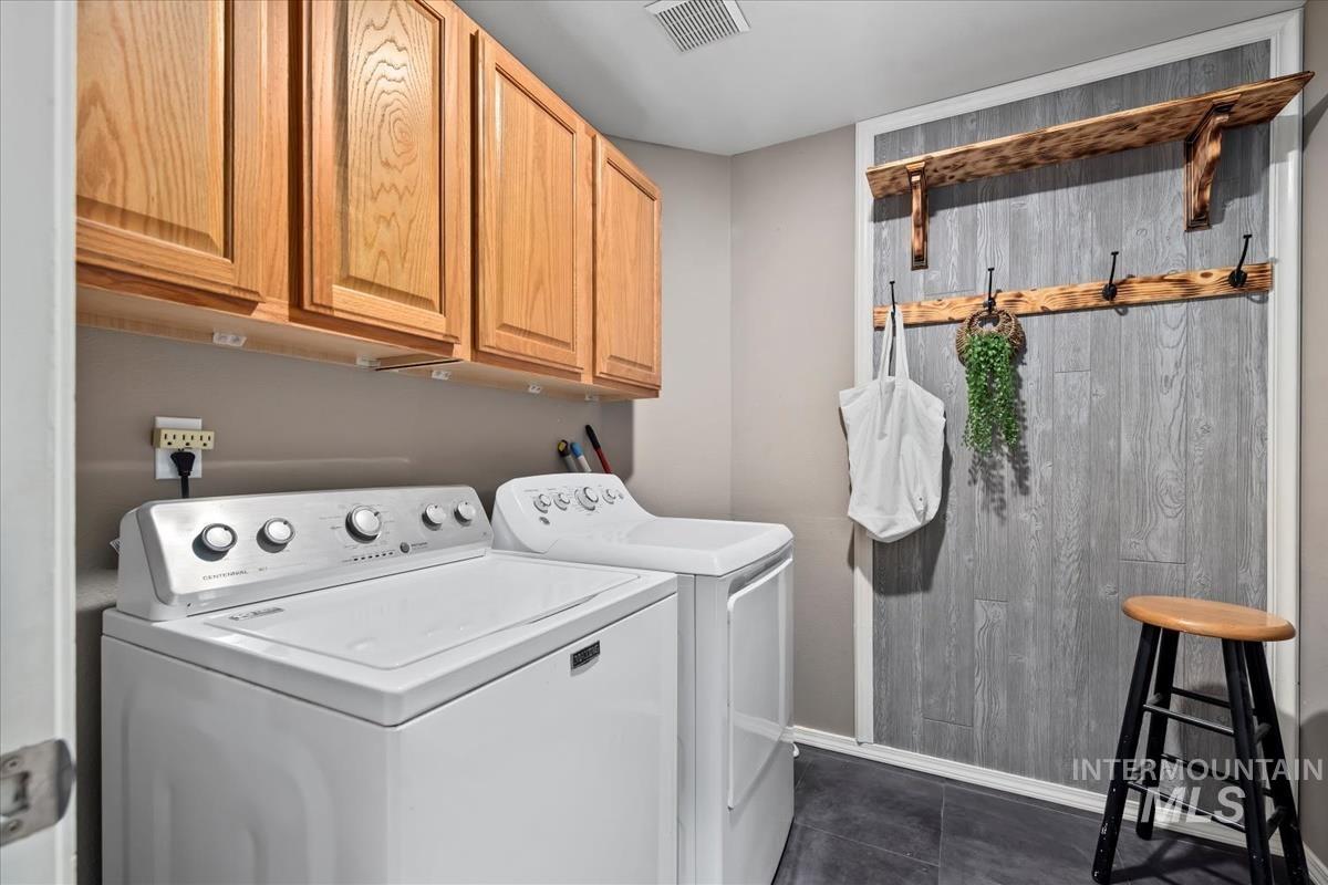 11909 W Patrina Dr, Boise, Idaho 83713, 3 Bedrooms, 2 Bathrooms, Residential For Sale, Price $509,900, 98966029