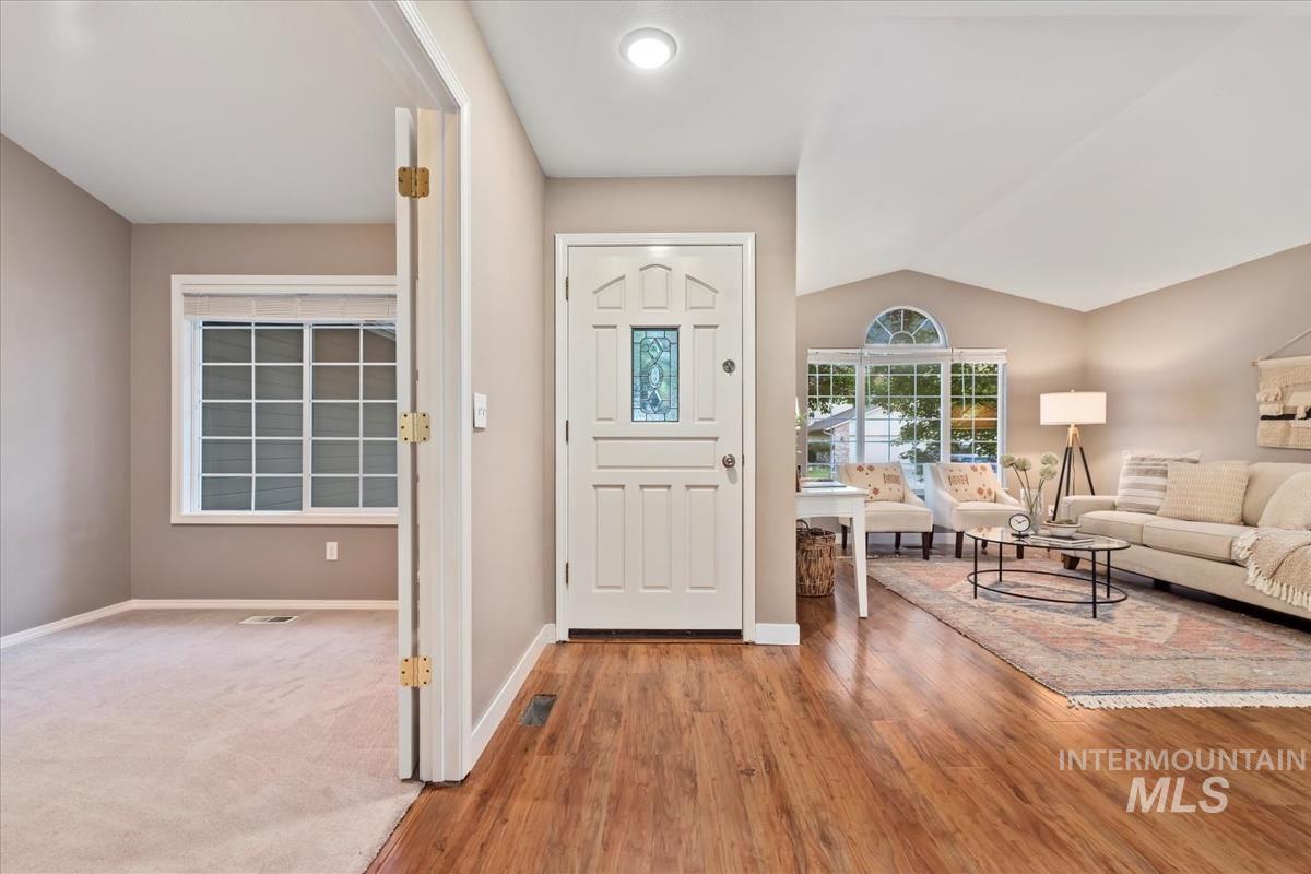 11909 W Patrina Dr, Boise, Idaho 83713, 3 Bedrooms, 2 Bathrooms, Residential For Sale, Price $509,900, 98966029