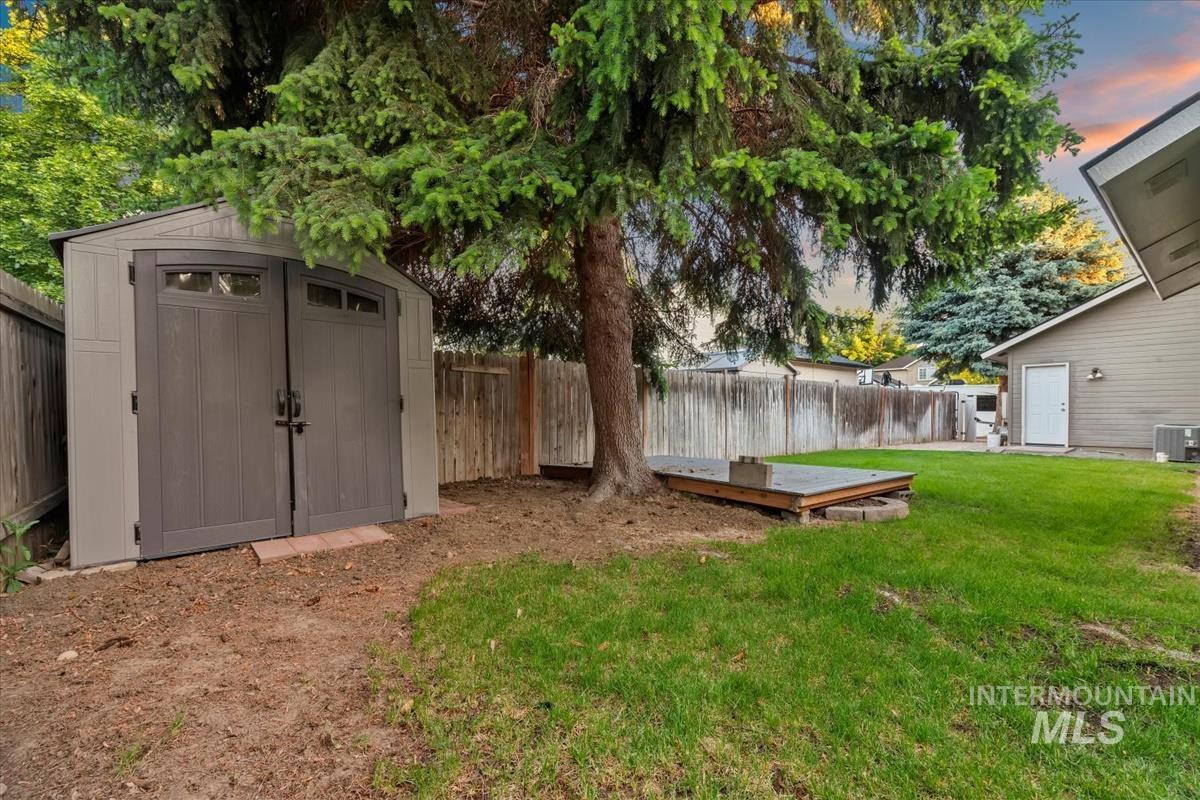 11909 W Patrina Dr, Boise, Idaho 83713, 3 Bedrooms, 2 Bathrooms, Residential For Sale, Price $509,900, 98966029