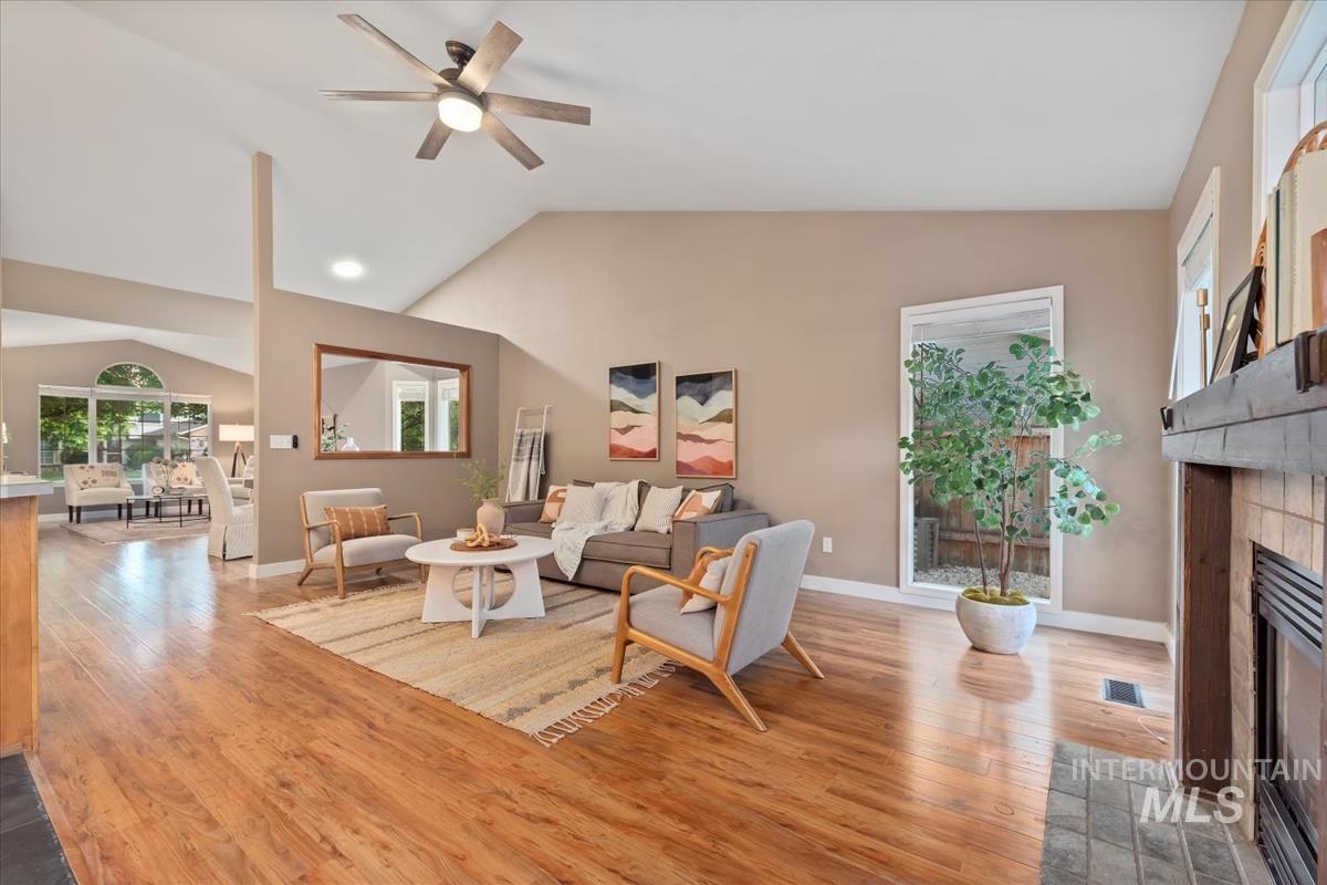 11909 W Patrina Dr, Boise, Idaho 83713, 3 Bedrooms, 2 Bathrooms, Residential For Sale, Price $509,900, 98966029