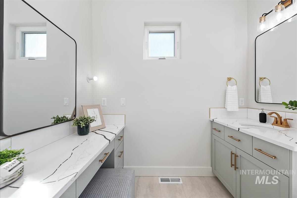 9973 S Peregrine Falcon Ave., Nampa, Idaho 83686, 3 Bedrooms, 3 Bathrooms, Residential For Sale, Price $929,900, 98966034