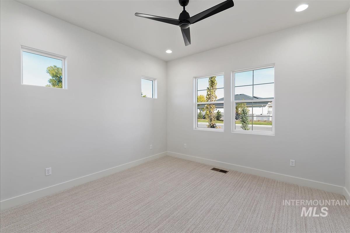 9973 S Peregrine Falcon Ave., Nampa, Idaho 83686, 3 Bedrooms, 3 Bathrooms, Residential For Sale, Price $929,900, 98966034