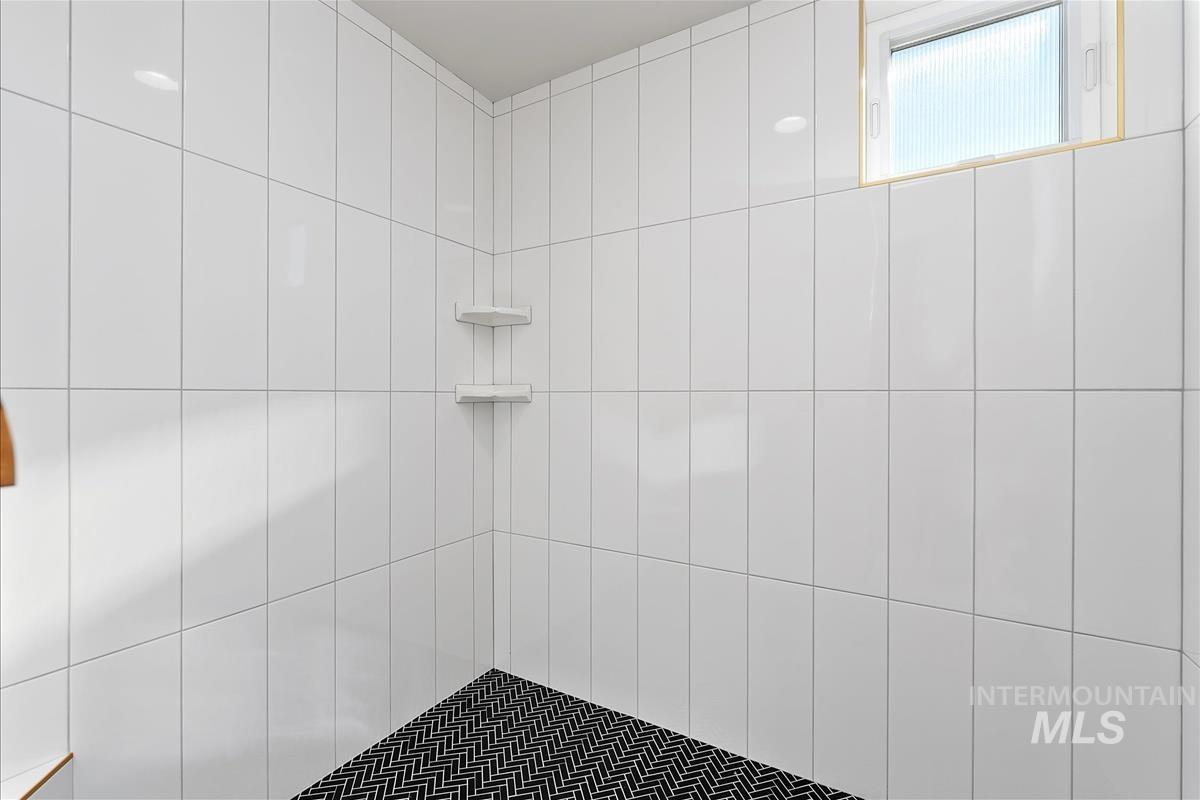 9973 S Peregrine Falcon Ave., Nampa, Idaho 83686, 3 Bedrooms, 3 Bathrooms, Residential For Sale, Price $929,900, 98966034