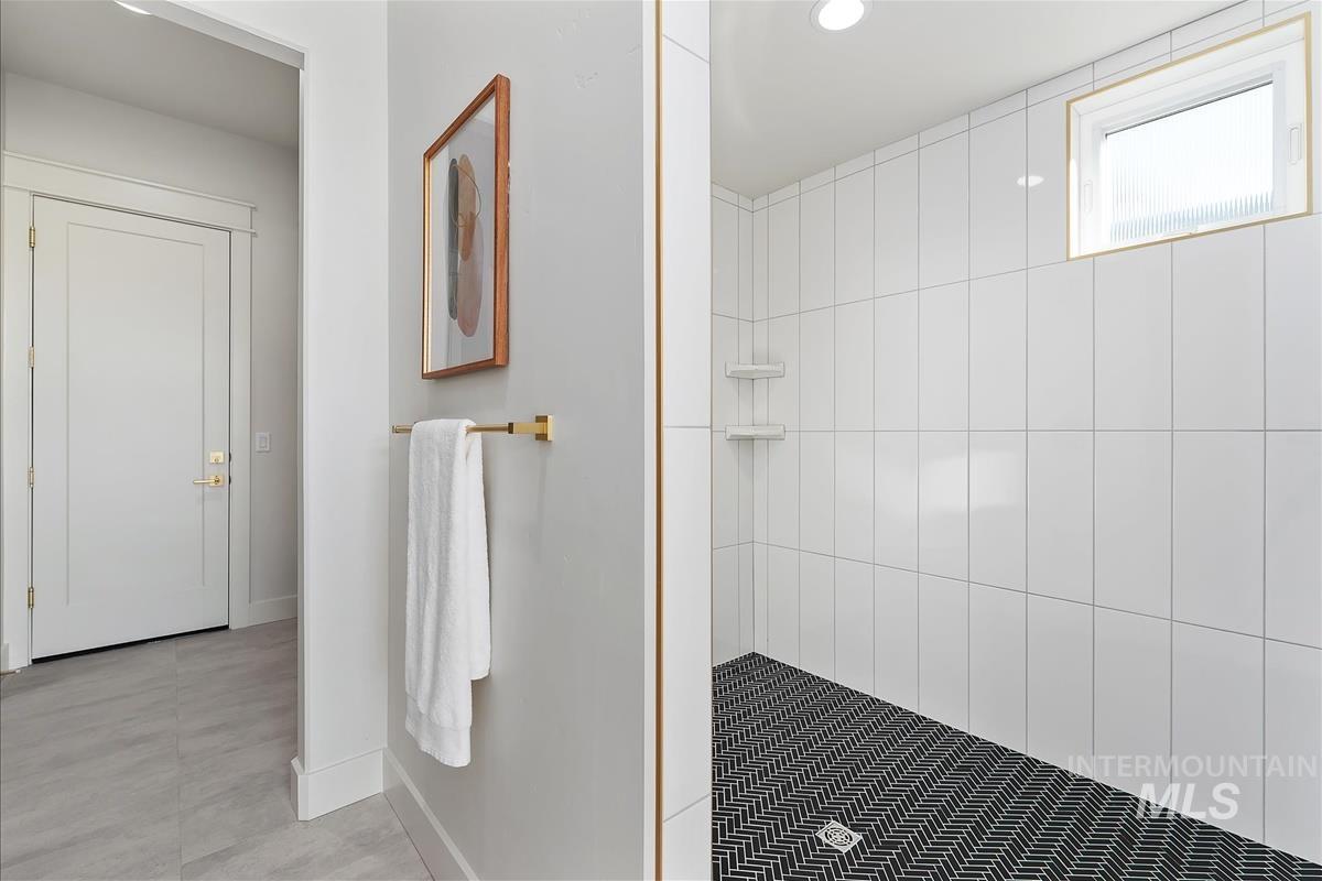 9973 S Peregrine Falcon Ave., Nampa, Idaho 83686, 3 Bedrooms, 3 Bathrooms, Residential For Sale, Price $929,900, 98966034