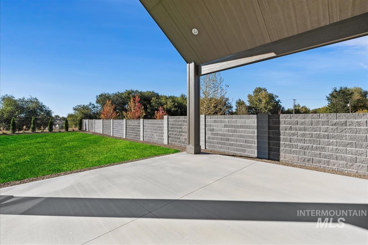 9973 S Peregrine Falcon Ave., Nampa, Idaho 83686, 3 Bedrooms, 3 Bathrooms, Residential For Sale, Price $929,900, 98966034