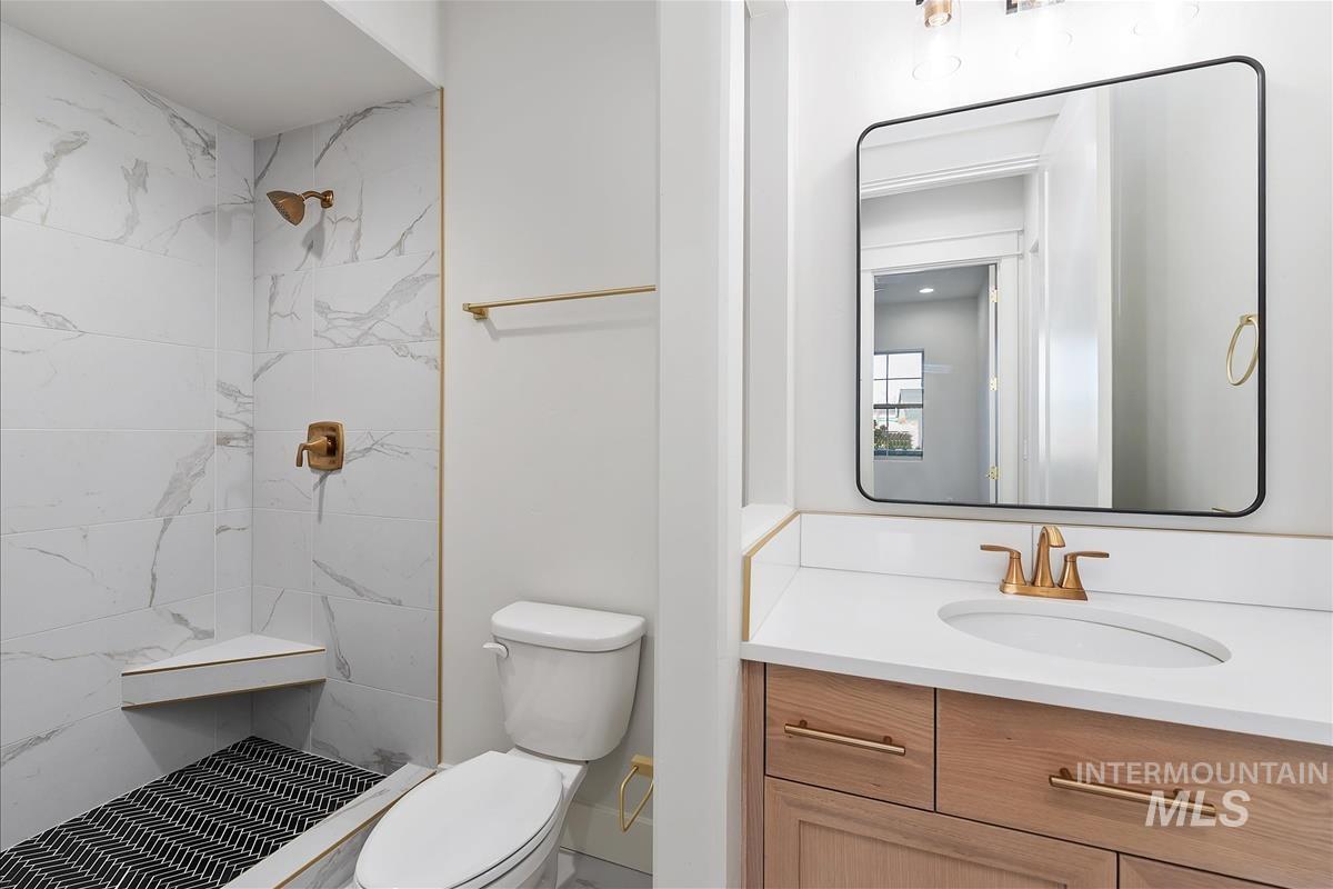 9973 S Peregrine Falcon Ave., Nampa, Idaho 83686, 3 Bedrooms, 3 Bathrooms, Residential For Sale, Price $929,900, 98966034