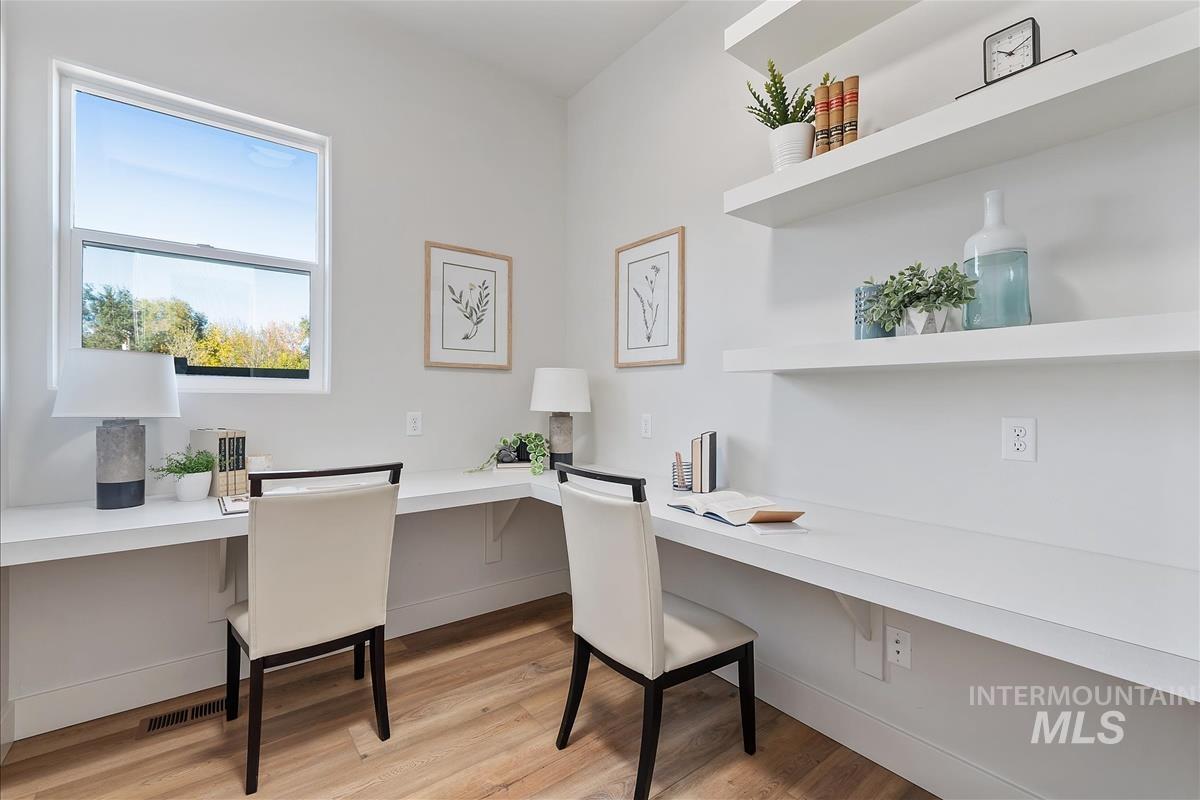 9973 S Peregrine Falcon Ave., Nampa, Idaho 83686, 3 Bedrooms, 3 Bathrooms, Residential For Sale, Price $929,900, 98966034