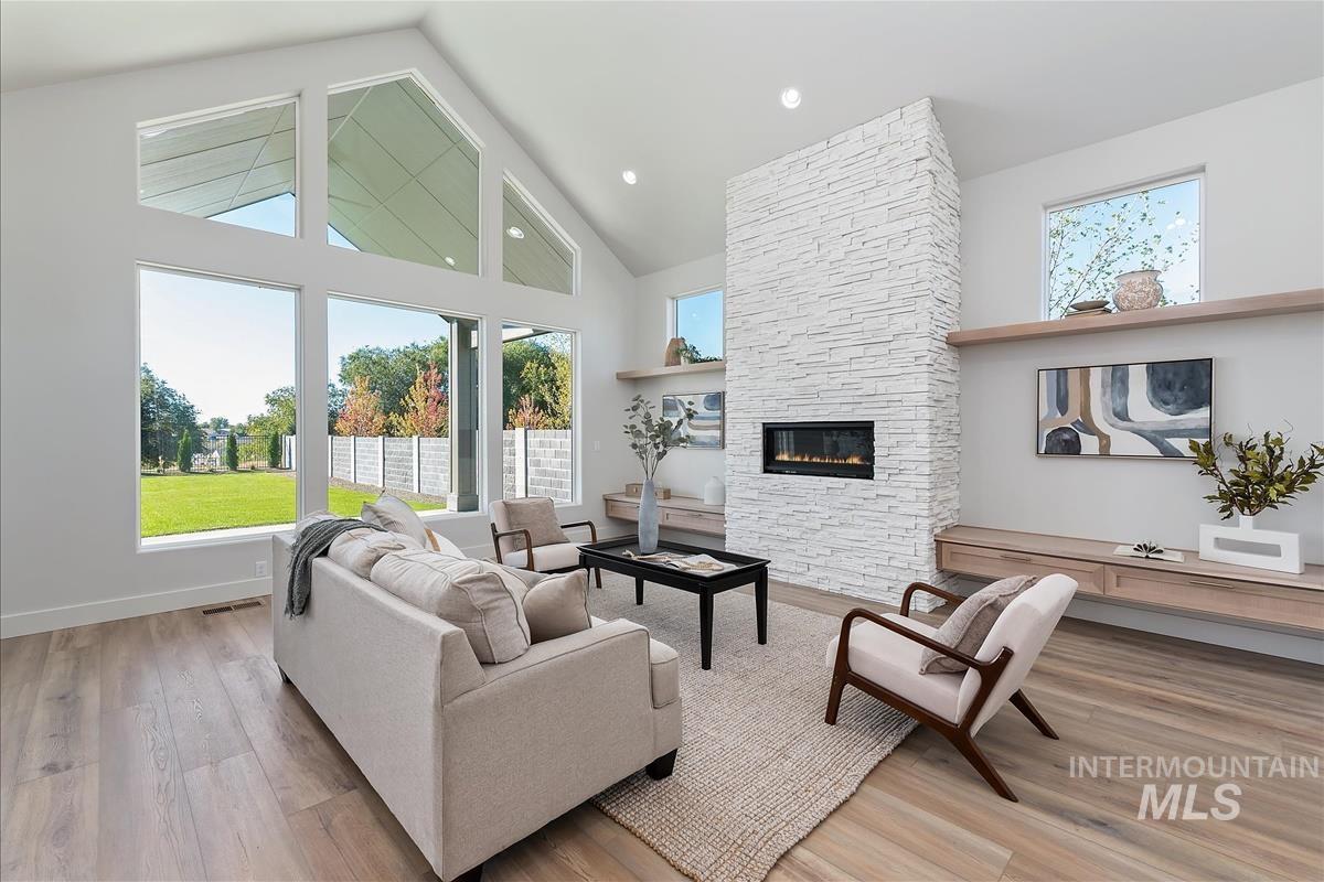 9973 S Peregrine Falcon Ave., Nampa, Idaho 83686, 3 Bedrooms, 3 Bathrooms, Residential For Sale, Price $929,900, 98966034