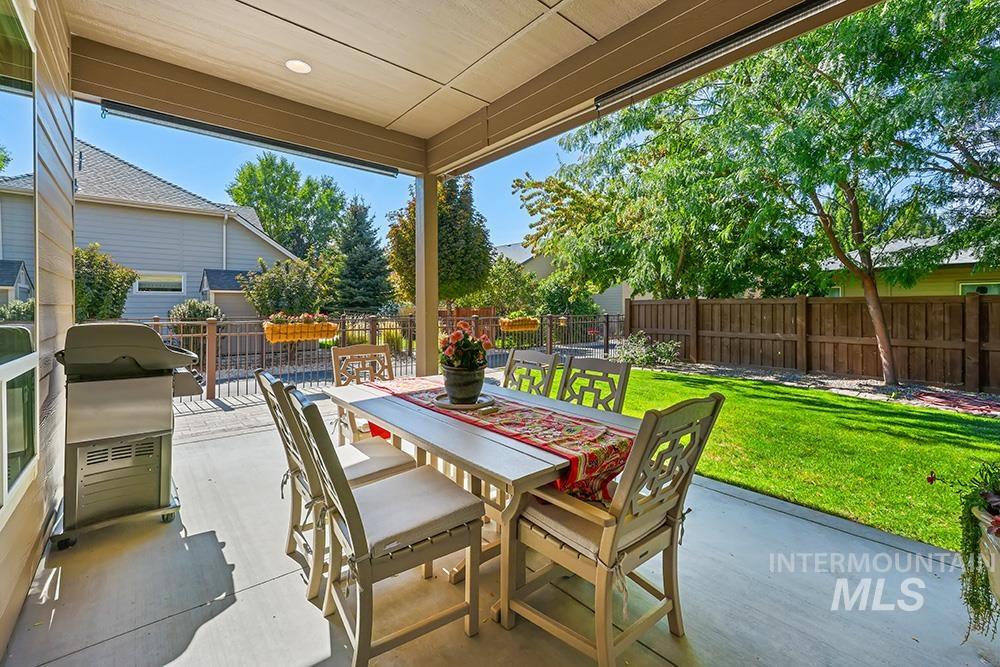 5893 N Senita Hills Ave, Meridian, Idaho 83646, 4 Bedrooms, 2.5 Bathrooms, Residential For Sale, Price $940,000, 98966037