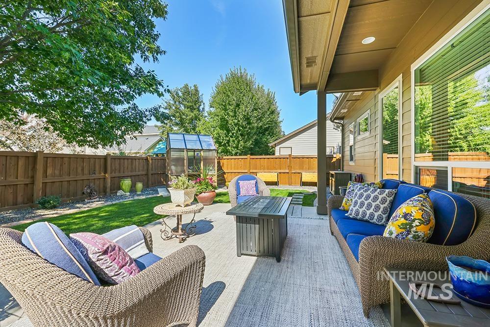 5893 N Senita Hills Ave, Meridian, Idaho 83646, 4 Bedrooms, 2.5 Bathrooms, Residential For Sale, Price $940,000, 98966037