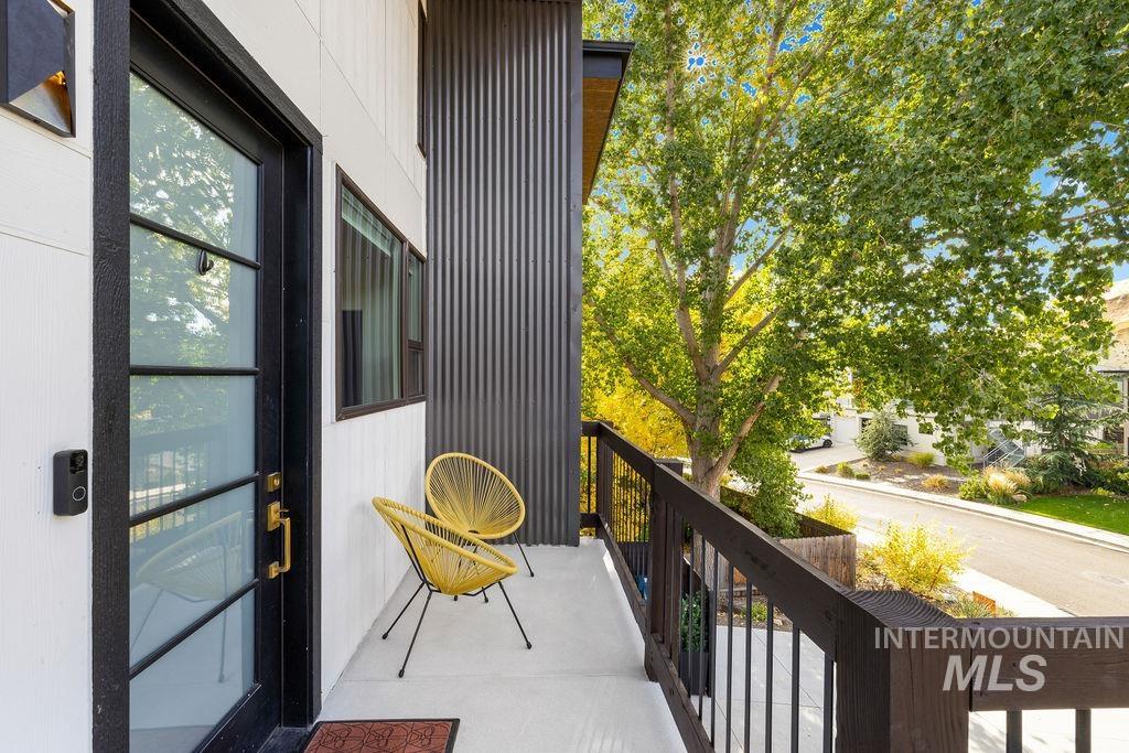 1702 N Mockbee, Boise, Idaho 83702, 4 Bedrooms, 3.5 Bathrooms, Residential For Sale, Price $1,247,000, 98966039