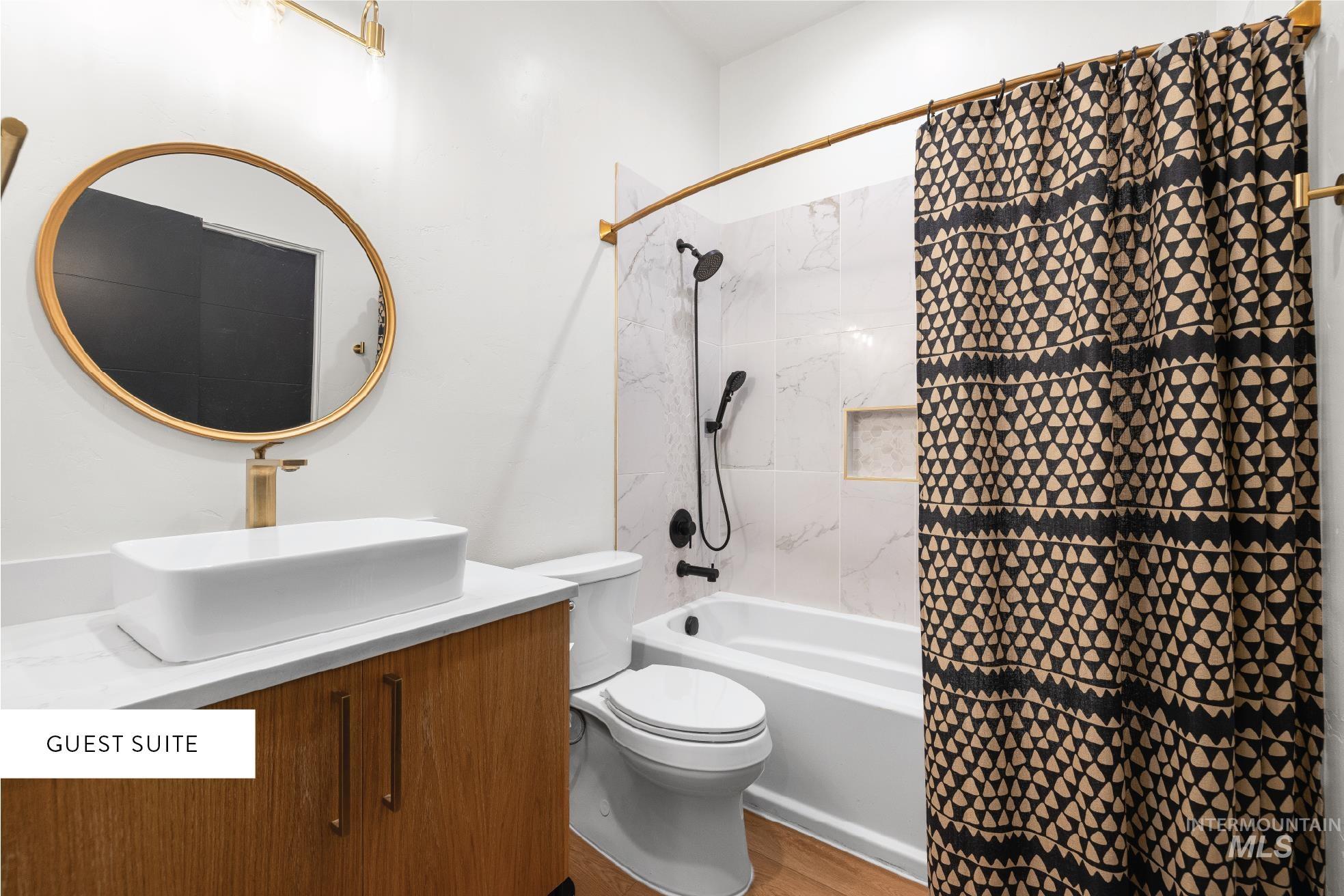 1702 N Mockbee, Boise, Idaho 83702, 4 Bedrooms, 3.5 Bathrooms, Residential For Sale, Price $1,247,000, 98966039