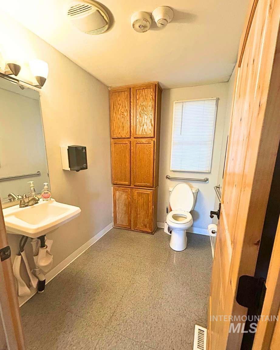 1830 Addison Ave E, Twin Falls, Idaho 83301, Business/Commercial For Sale, Price $750,000, 98966046