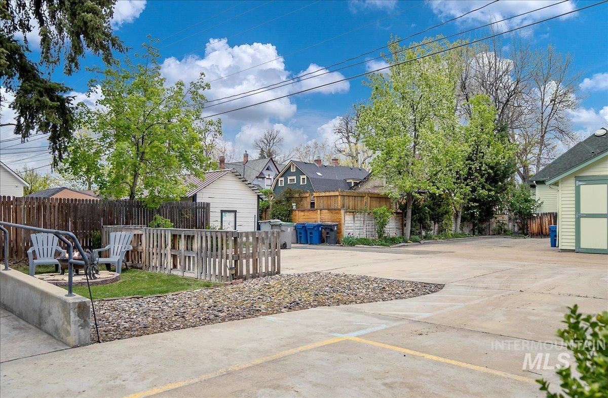 1010 W Hays St, Boise, Idaho 83702, 4 Rooms, Business/Commercial For Sale, Price $725,000, 98966054