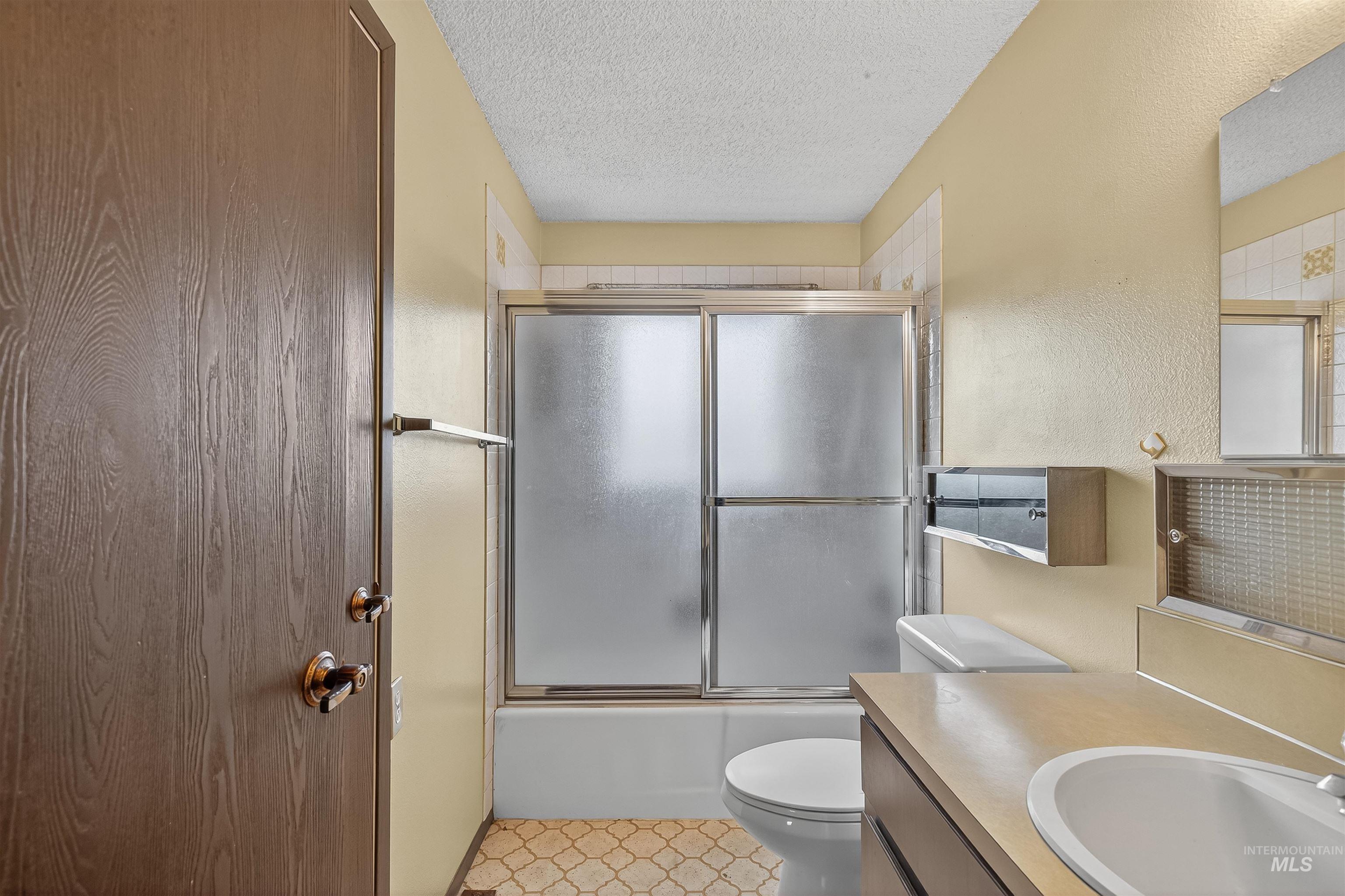 1402 Burrell Ave, Lewiston, Idaho 83501, 4 Bedrooms, 2 Bathrooms, Residential For Sale, Price $379,000, 98966074