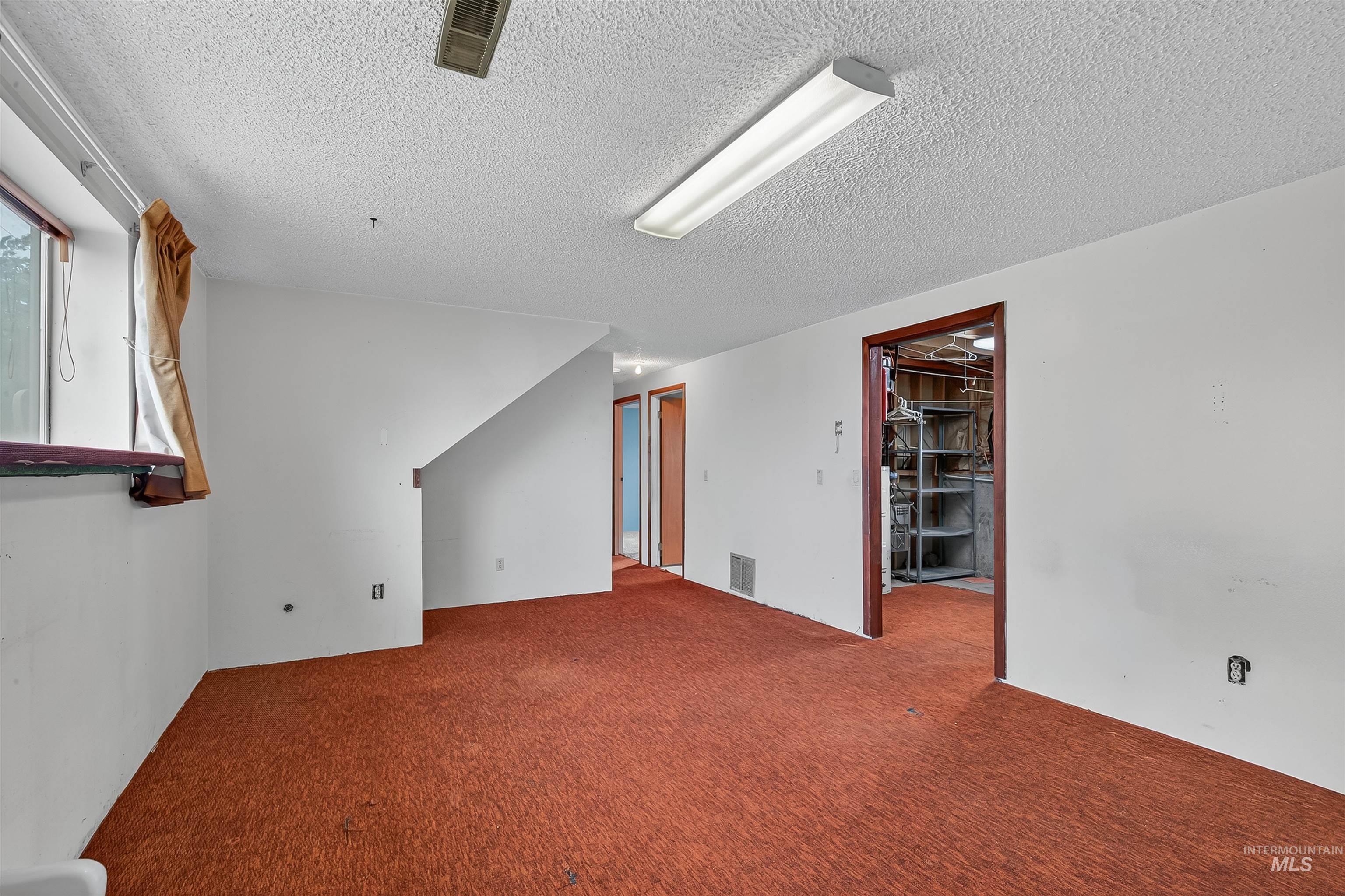 1402 Burrell Ave, Lewiston, Idaho 83501, 4 Bedrooms, 2 Bathrooms, Residential For Sale, Price $379,000, 98966074