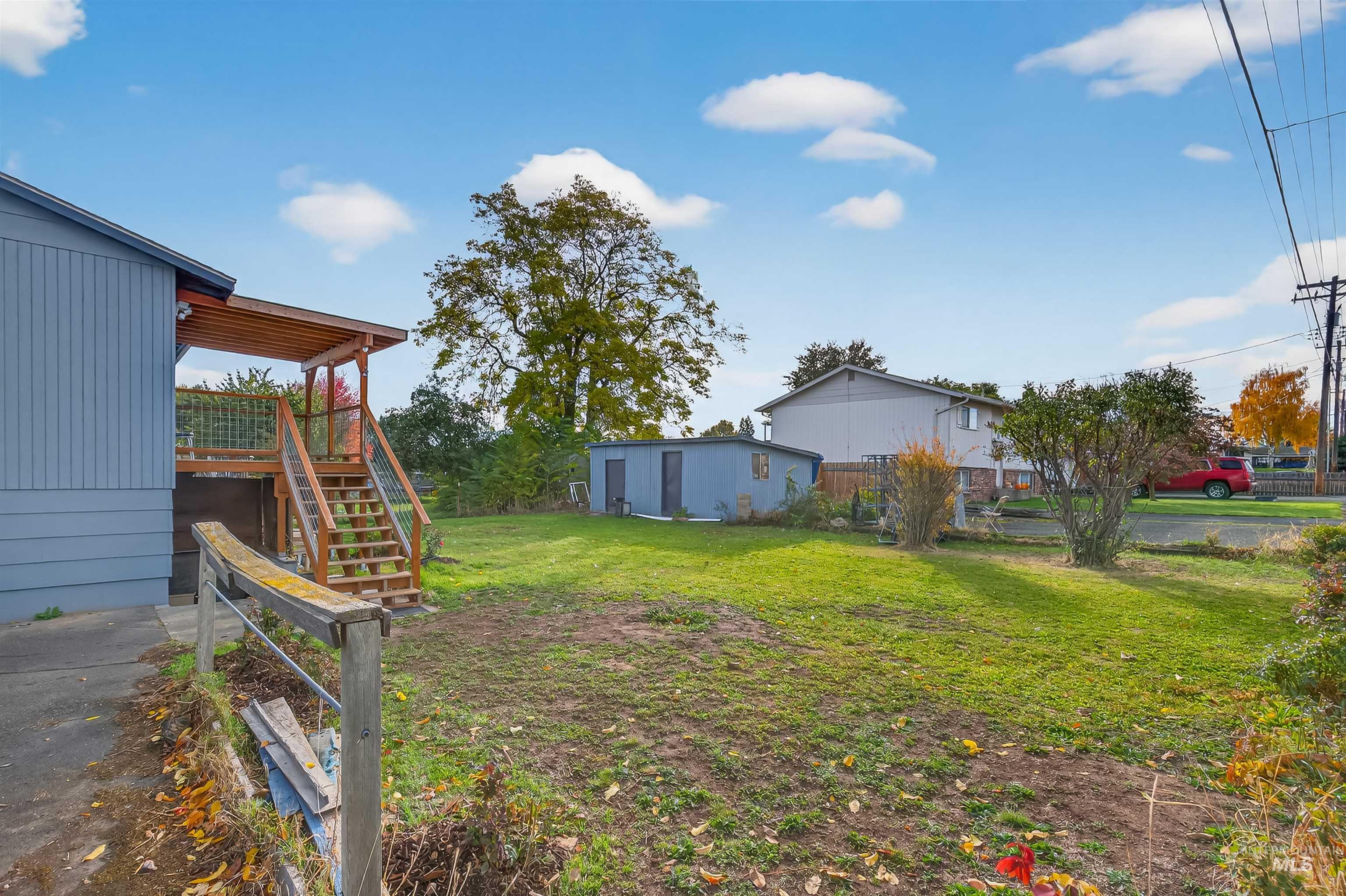 1402 Burrell Ave, Lewiston, Idaho 83501, 4 Bedrooms, 2 Bathrooms, Residential For Sale, Price $379,000, 98966074