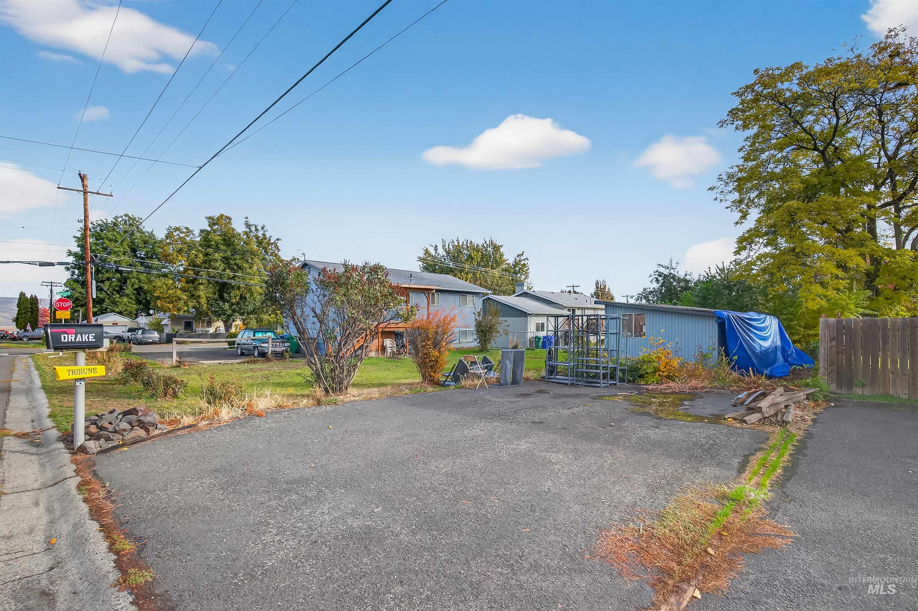 1402 Burrell Ave, Lewiston, Idaho 83501, 4 Bedrooms, 2 Bathrooms, Residential For Sale, Price $379,000, 98966074