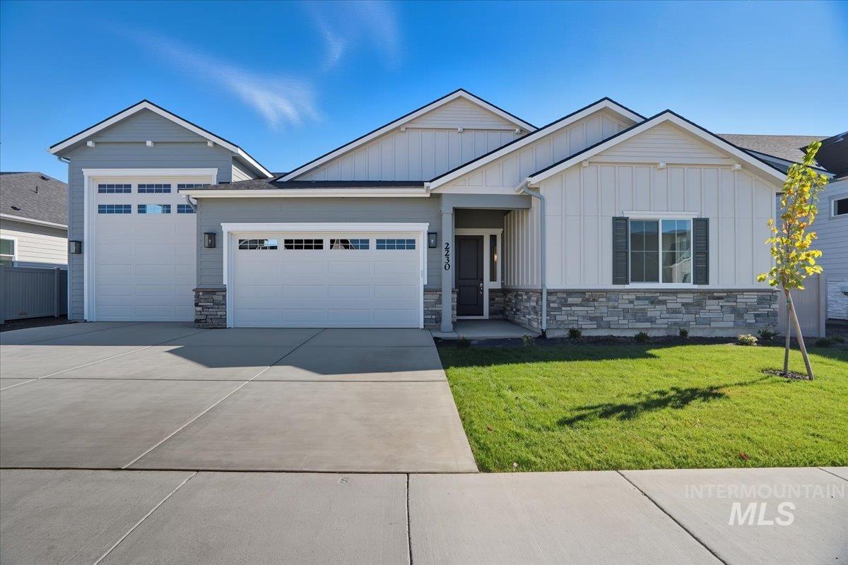 2230 N Kenora Ave, Star, Idaho 83669, 3 Bedrooms, 2.5 Bathrooms, Residential For Sale, Price $724,990, 98966086