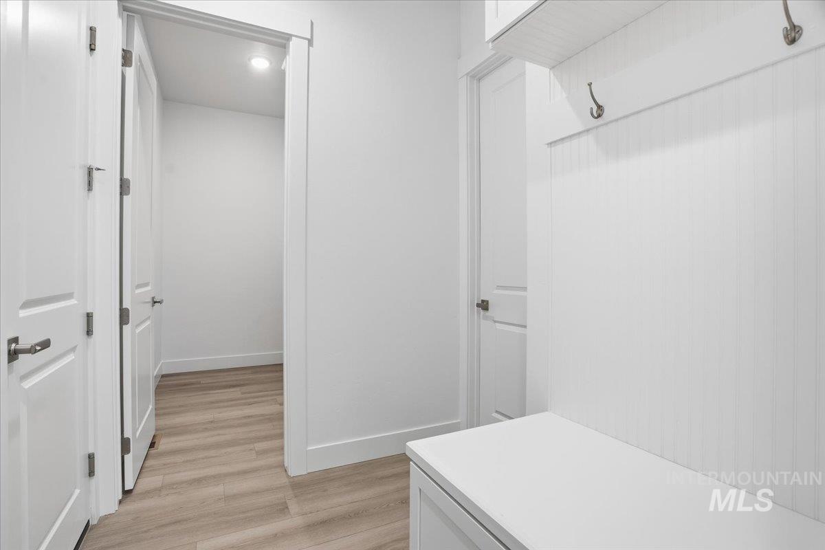 2230 N Kenora Ave, Star, Idaho 83669, 3 Bedrooms, 2.5 Bathrooms, Residential For Sale, Price $724,990, 98966086