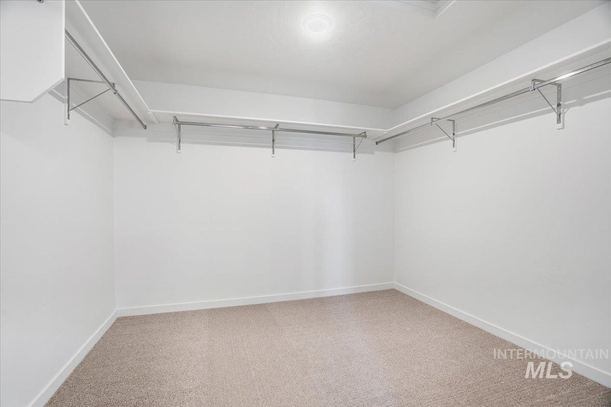 1198 Stirling Meadows Ct, Middleton, Idaho 83644, 5 Bedrooms, 3 Bathrooms, Residential For Sale, Price $584,990, 98966091