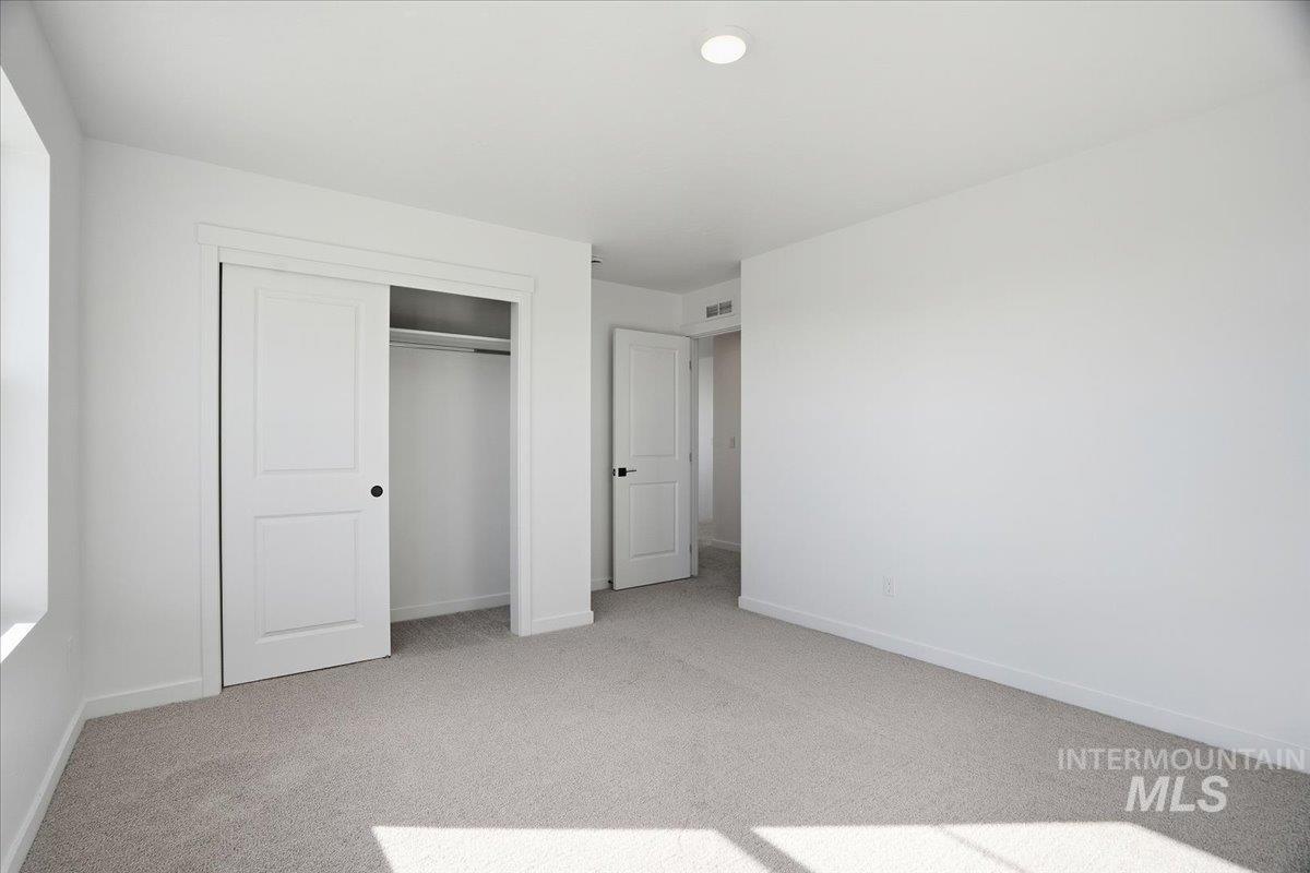 1198 Stirling Meadows Ct, Middleton, Idaho 83644, 5 Bedrooms, 3 Bathrooms, Residential For Sale, Price $584,990, 98966091