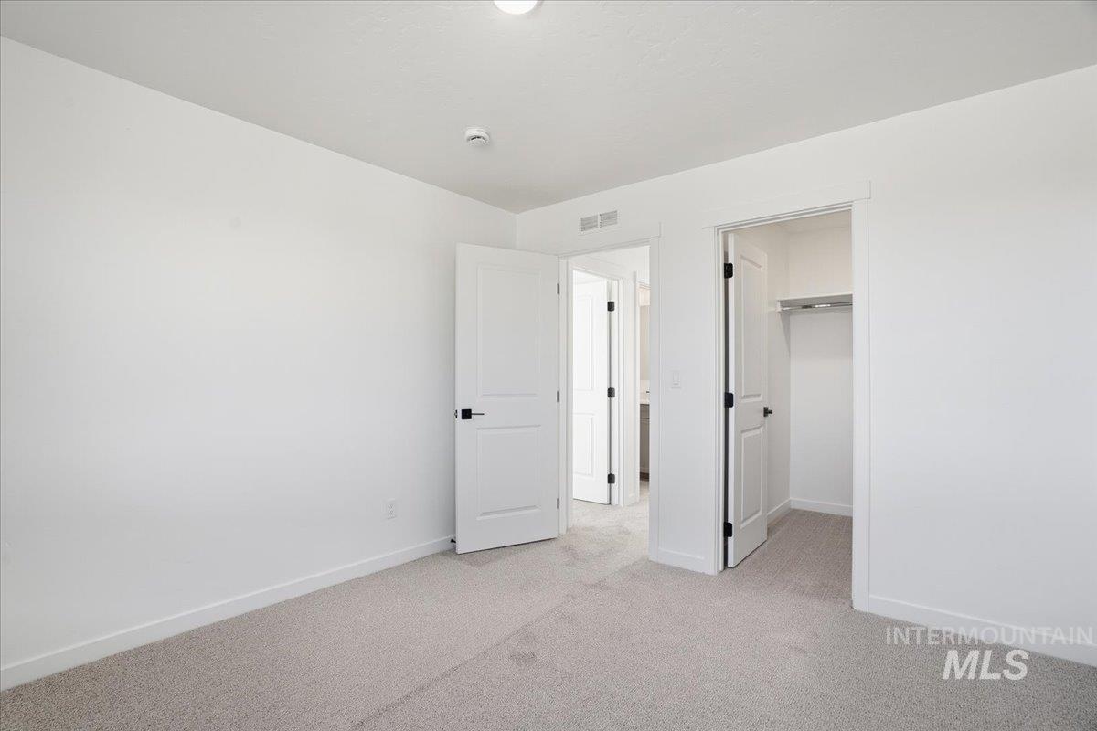 1198 Stirling Meadows Ct, Middleton, Idaho 83644, 5 Bedrooms, 3 Bathrooms, Residential For Sale, Price $584,990, 98966091