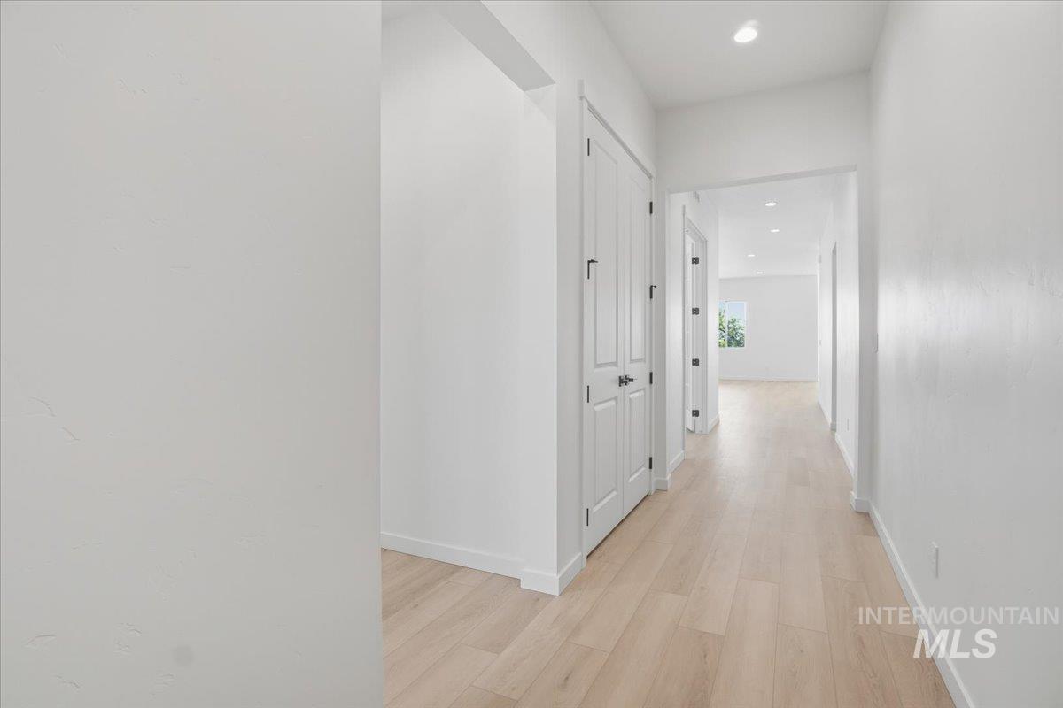 1341 White Cliffs St, Middleton, Idaho 83644, 3 Bedrooms, 3.5 Bathrooms, Residential For Sale, Price $799,990, 98966097