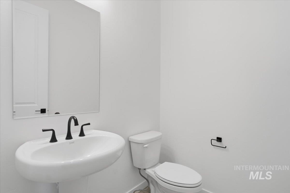 1341 White Cliffs St, Middleton, Idaho 83644, 3 Bedrooms, 3.5 Bathrooms, Residential For Sale, Price $799,990, 98966097