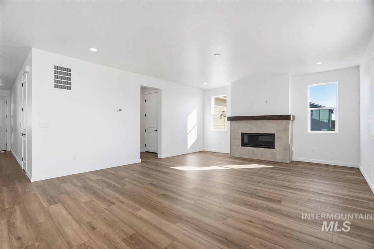 551 Thurso Ln, Middleton, Idaho 83644, 5 Bedrooms, 3 Bathrooms, Residential For Sale, Price $589,990, 98966098