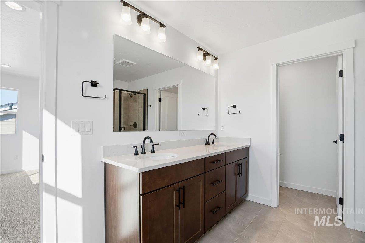 551 Thurso Ln, Middleton, Idaho 83644, 5 Bedrooms, 3 Bathrooms, Residential For Sale, Price $589,990, 98966098