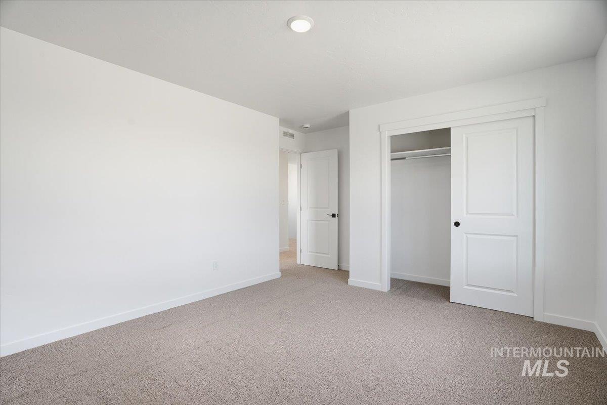 551 Thurso Ln, Middleton, Idaho 83644, 5 Bedrooms, 3 Bathrooms, Residential For Sale, Price $589,990, 98966098