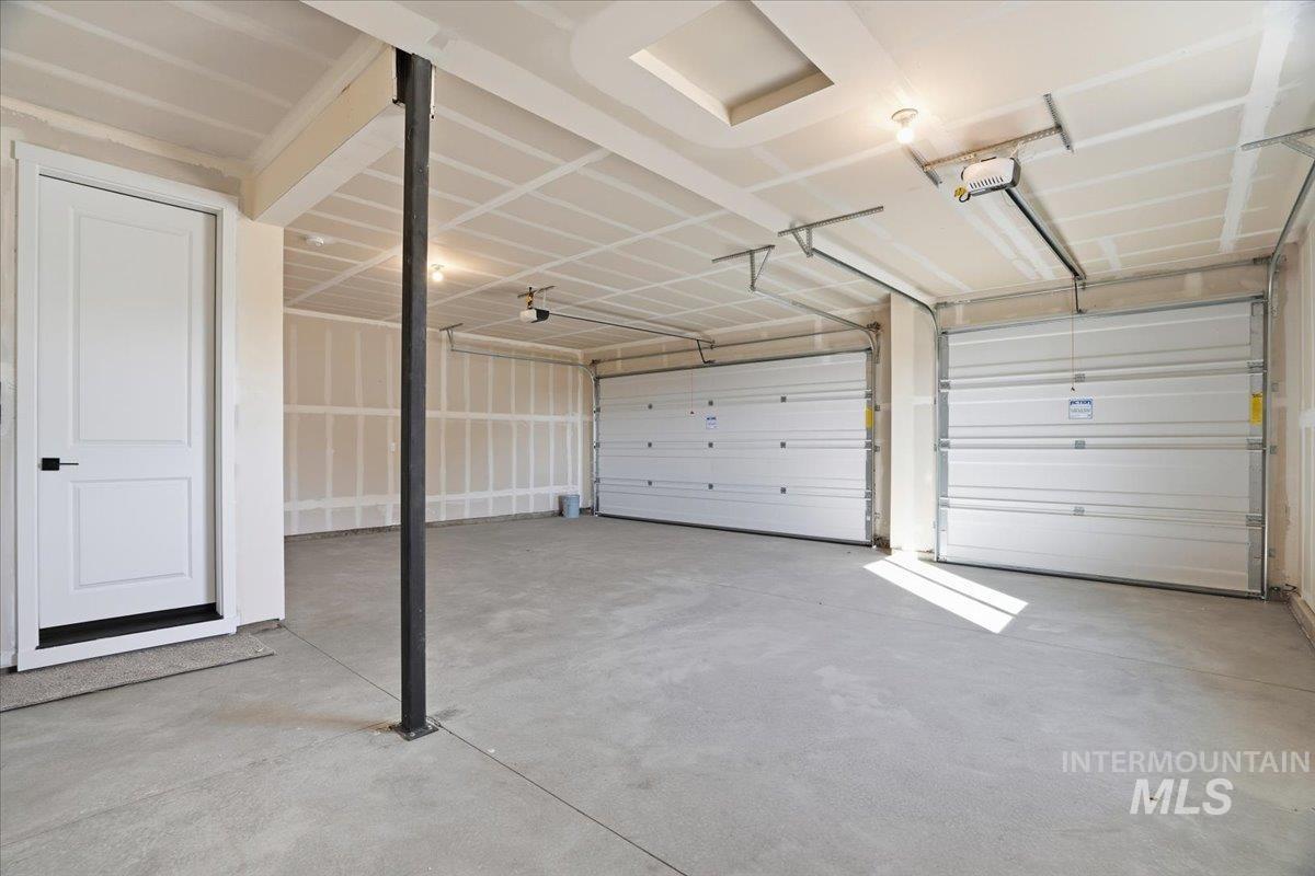 551 Thurso Ln, Middleton, Idaho 83644, 5 Bedrooms, 3 Bathrooms, Residential For Sale, Price $589,990, 98966098