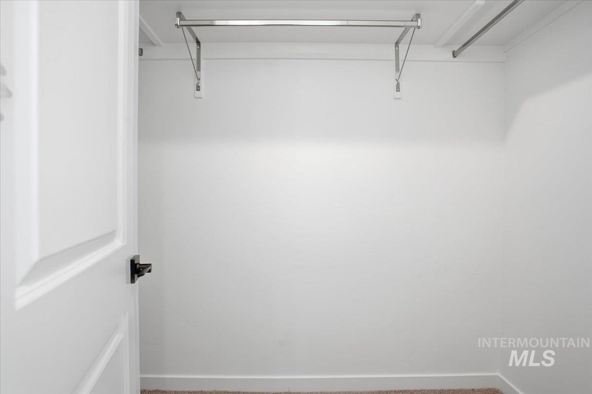 555 Thurso Ln, Middleton, Idaho 83644, 4 Bedrooms, 2 Bathrooms, Residential For Sale, Price $514,990, 98966099