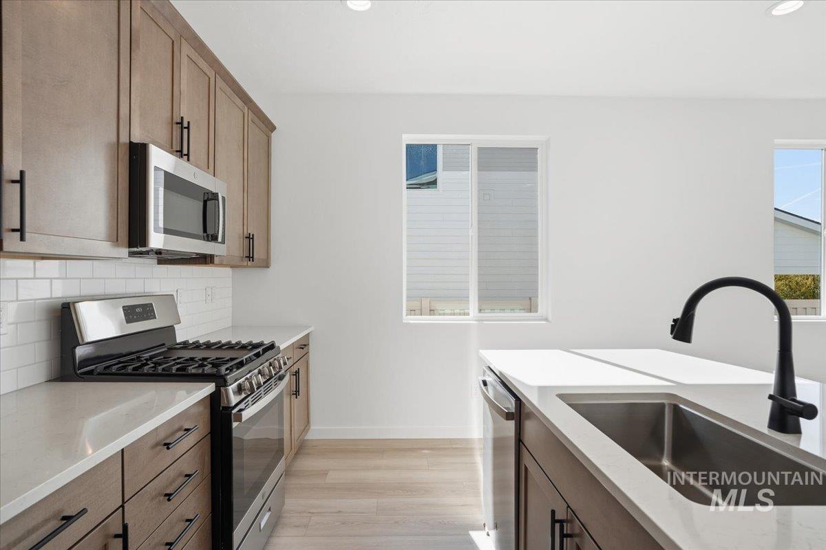 555 Thurso Ln, Middleton, Idaho 83644, 4 Bedrooms, 2 Bathrooms, Residential For Sale, Price $514,990, 98966099