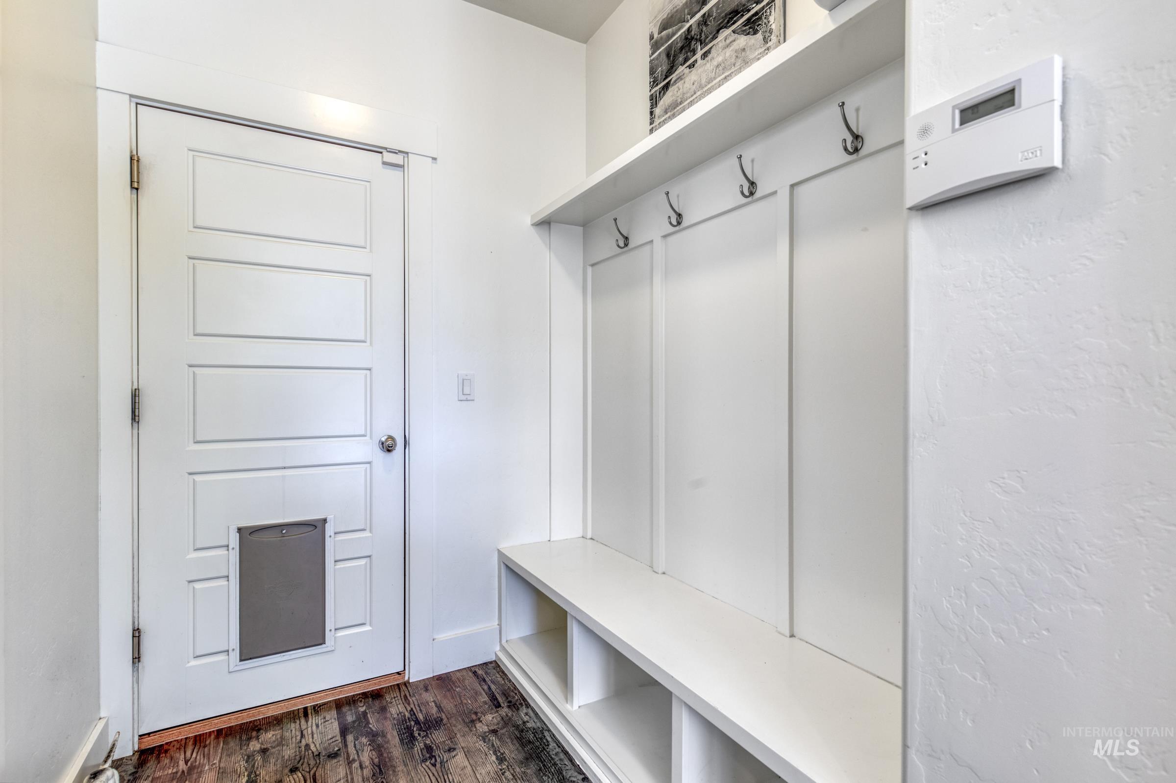 1465 W Arch Rock St., Meridian, Idaho 83646, 3 Bedrooms, 2 Bathrooms, Residential For Sale, Price $450,000, 98966105