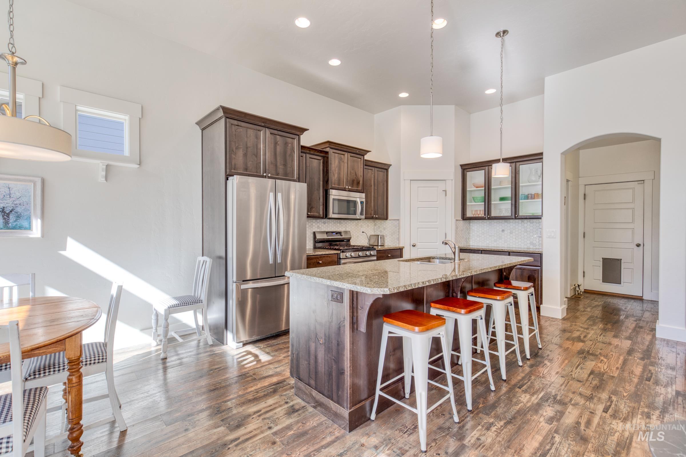 1465 W Arch Rock St., Meridian, Idaho 83646, 3 Bedrooms, 2 Bathrooms, Residential For Sale, Price $450,000, 98966105