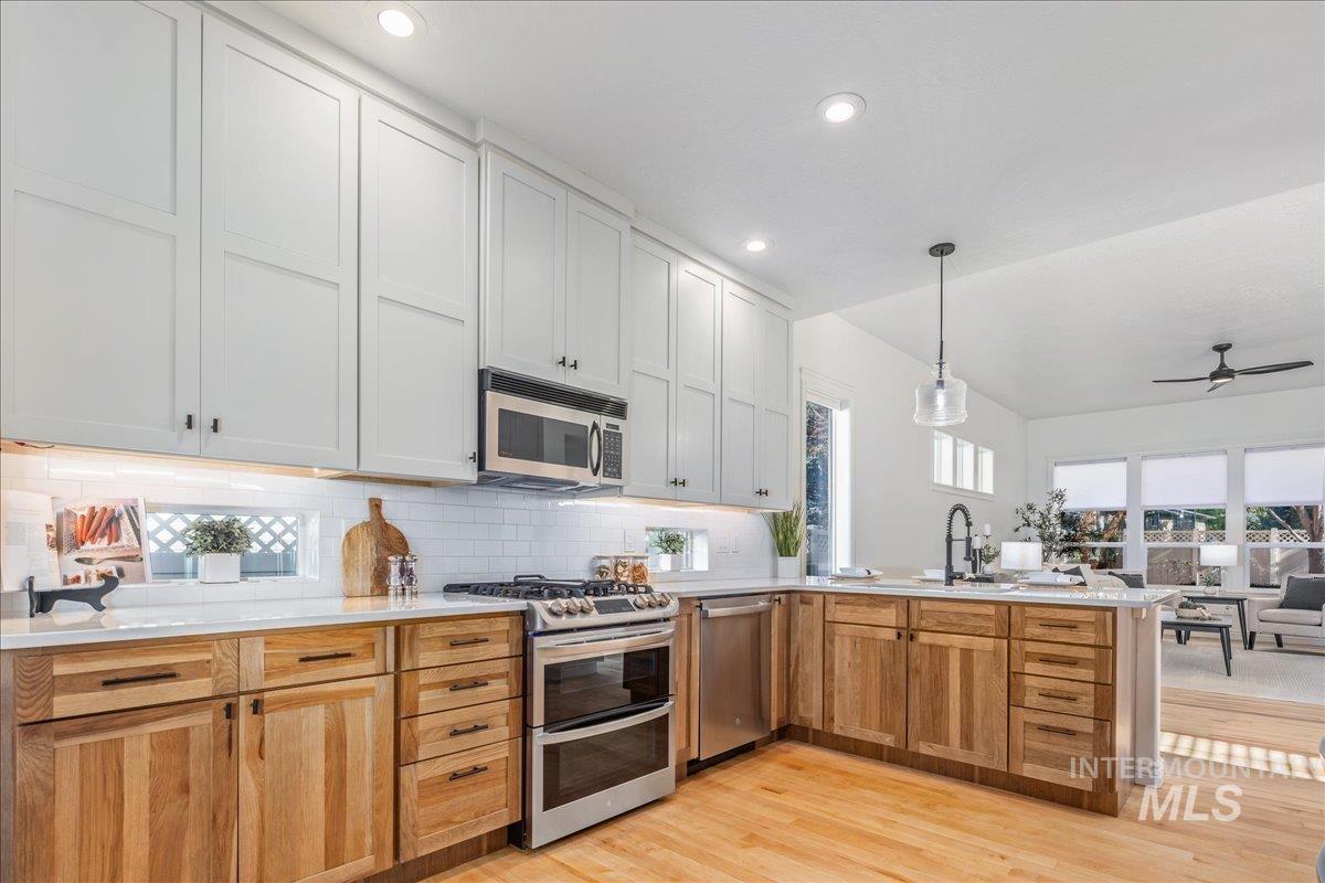 216 N Story Book Way, Eagle, Idaho 83616-4891, 5 Bedrooms, 2.5 Bathrooms, Residential For Sale, Price $750,000, 98966109