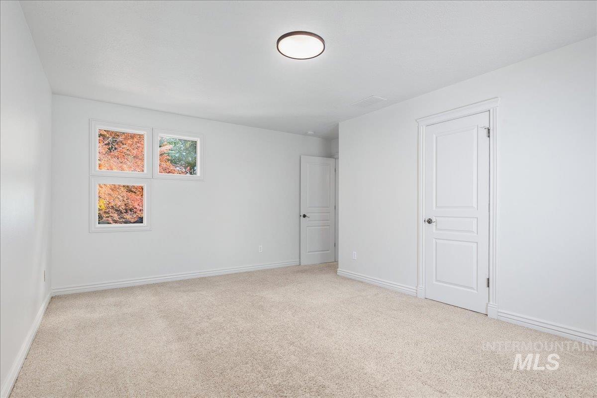 216 N Story Book Way, Eagle, Idaho 83616-4891, 5 Bedrooms, 2.5 Bathrooms, Residential For Sale, Price $750,000, 98966109